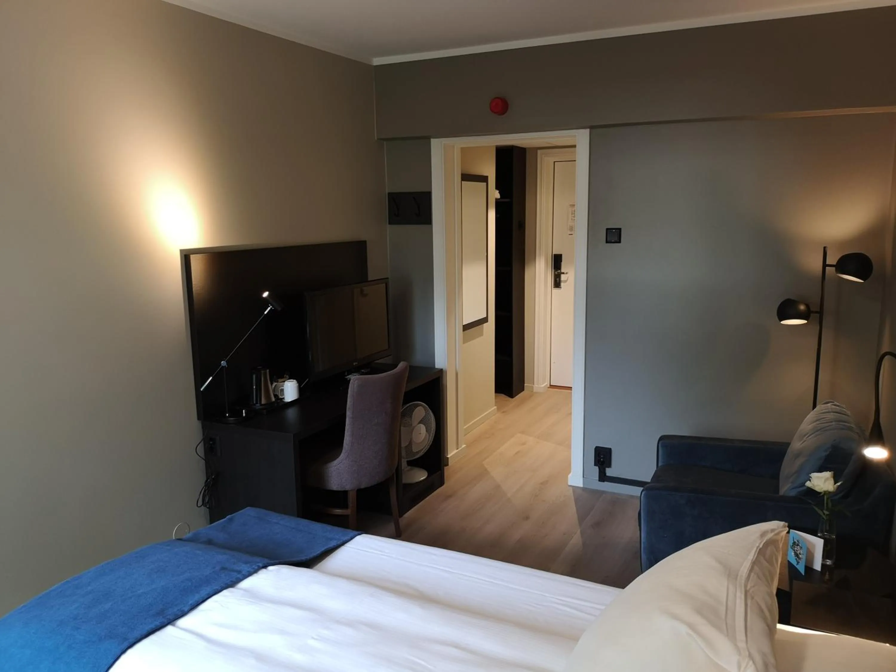 Bedroom, Bed in Thon Partner Hotel Backlund