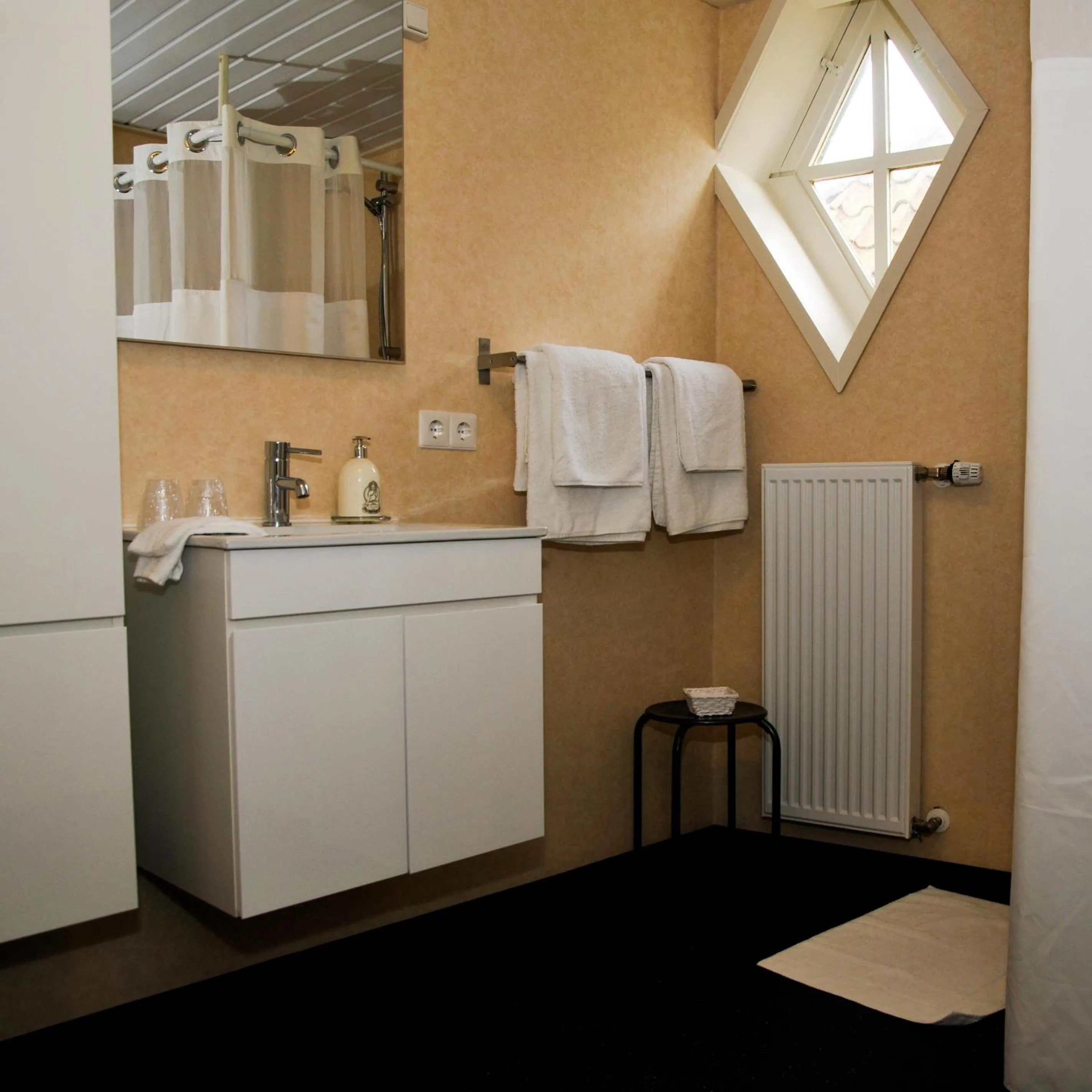 Bathroom in Hotel Restaurant It posthus