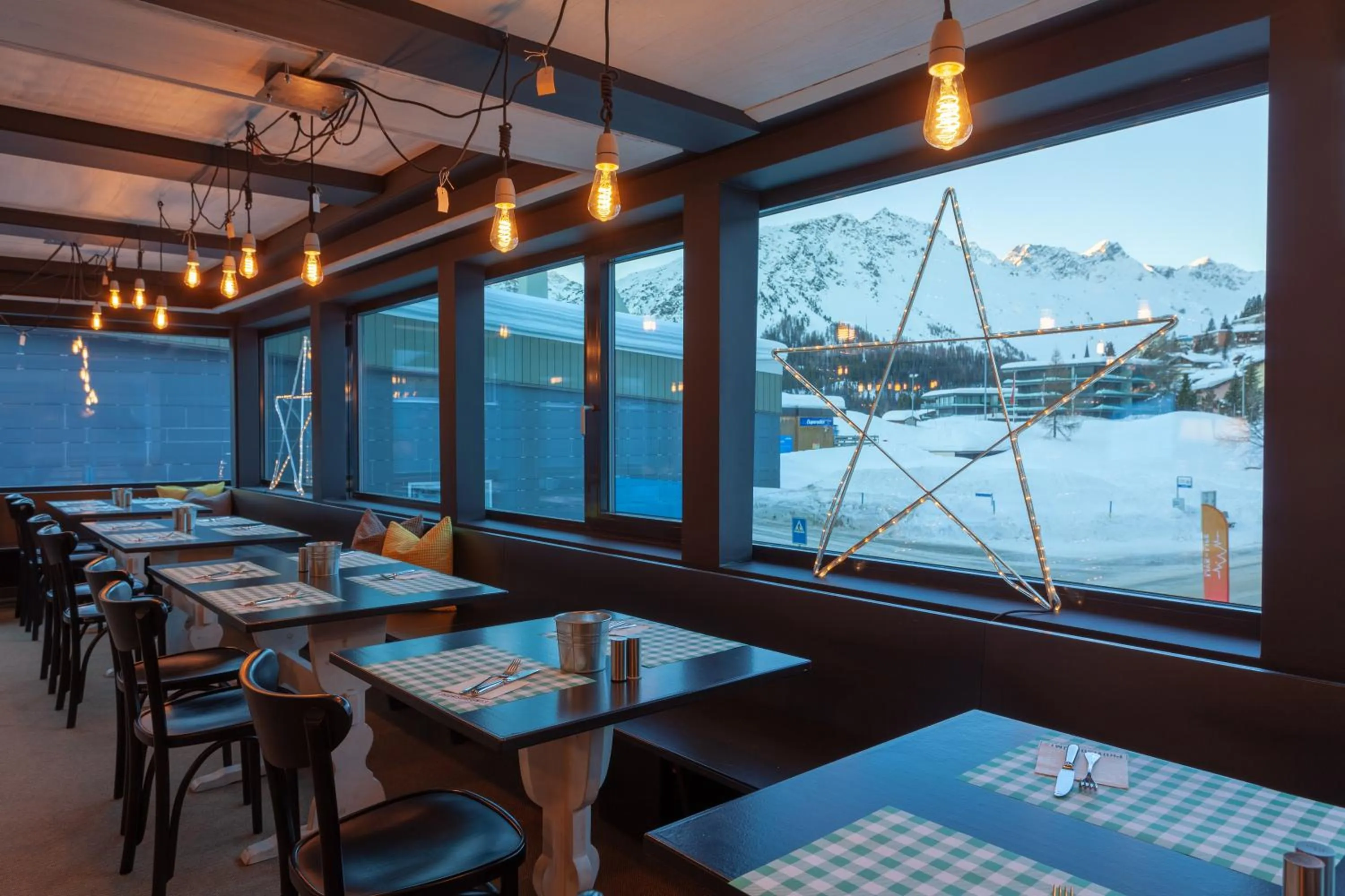 Breakfast in Hotel Provisorium13