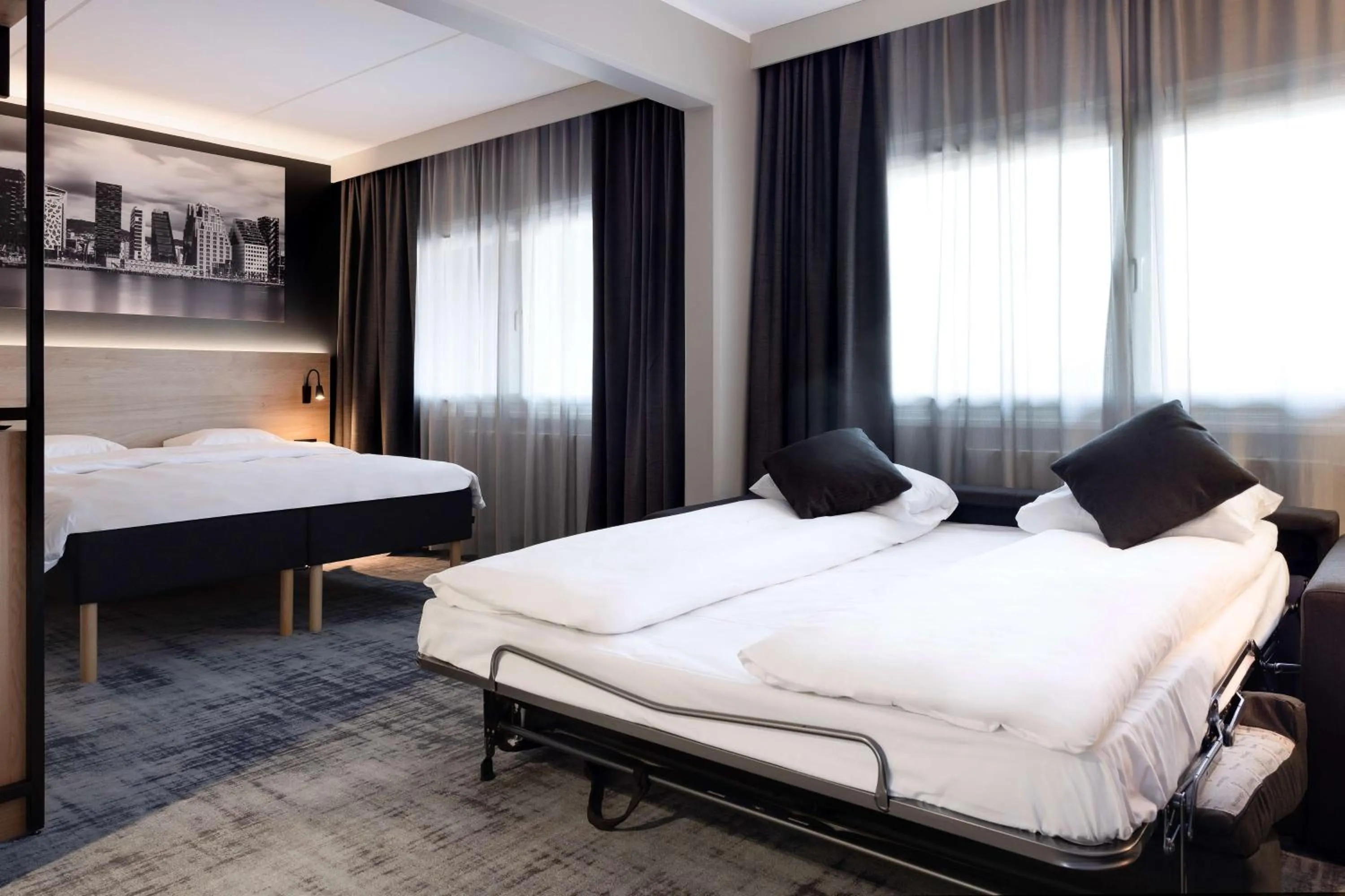 Bedroom, Bed in Park Inn by Radisson Oslo Airport Hotel West