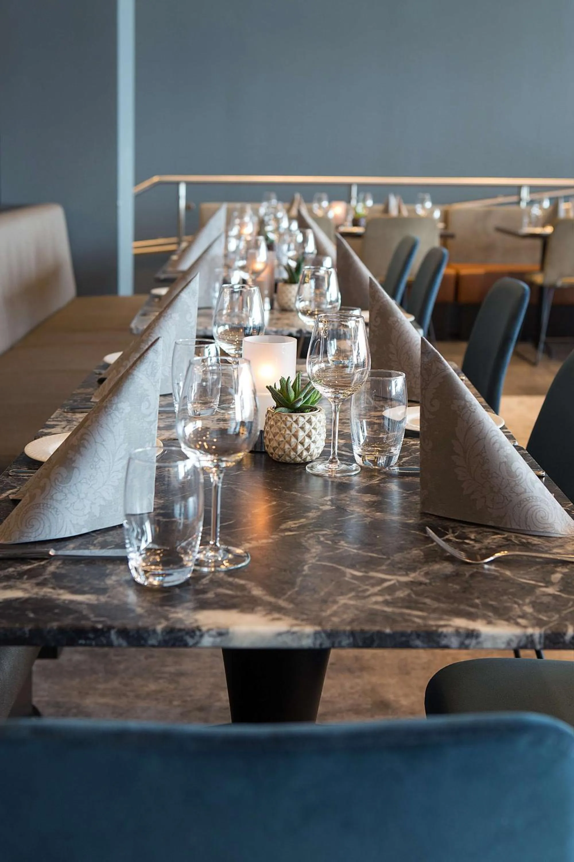 Restaurant/places to eat in Park Inn by Radisson Oslo Airport Hotel West