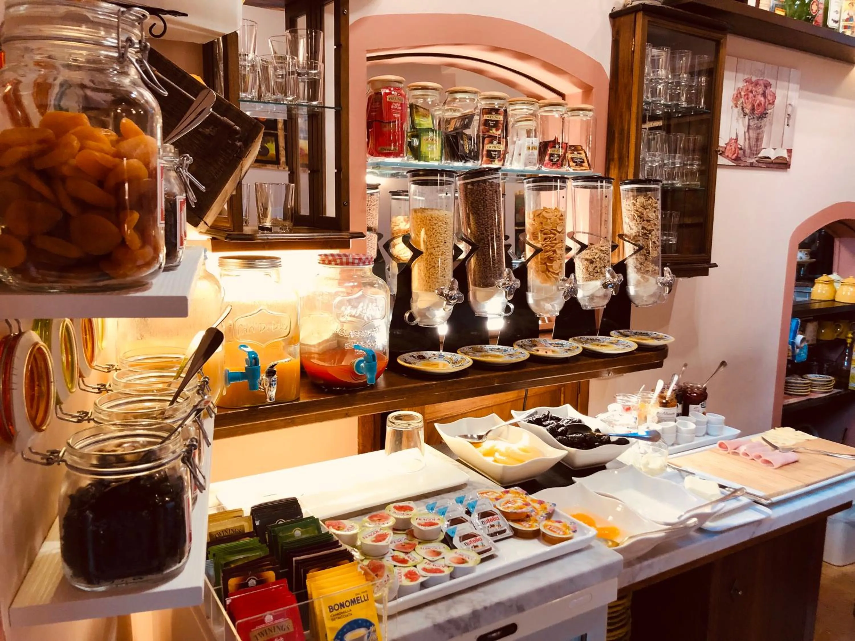 Food and drinks in Hotel Pallotta