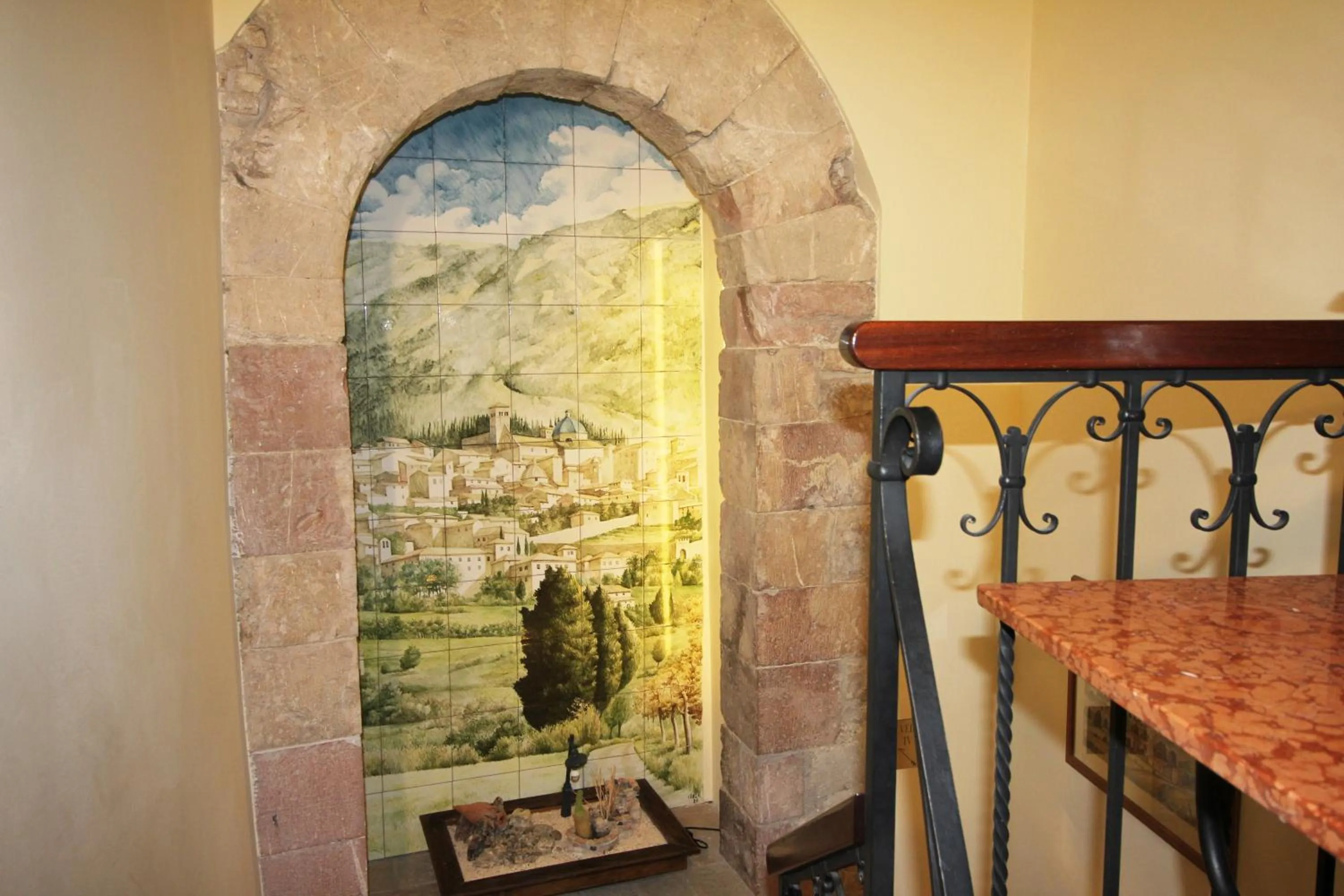 Decorative detail in Hotel Pallotta