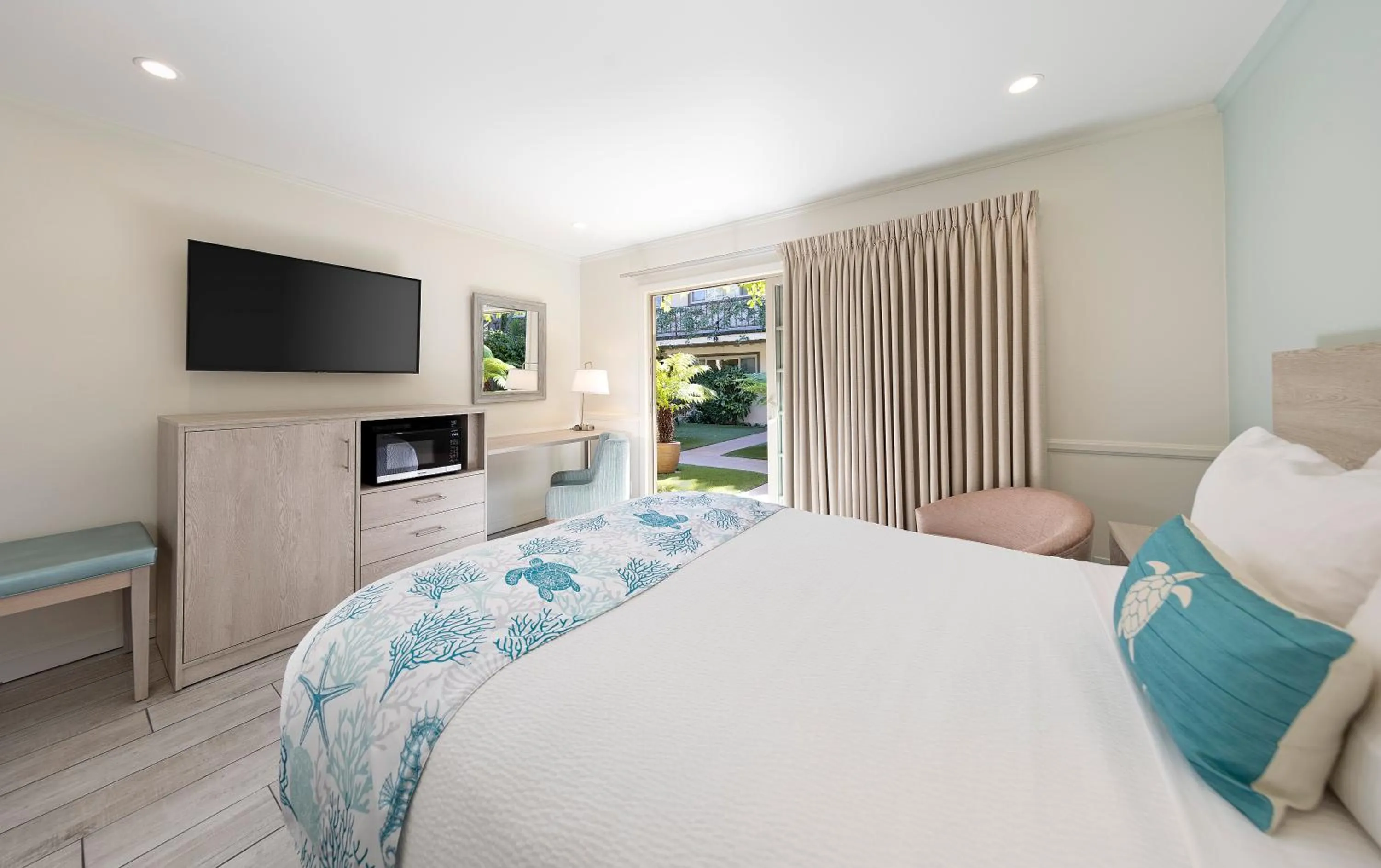 Bed in Inn by the Harbor