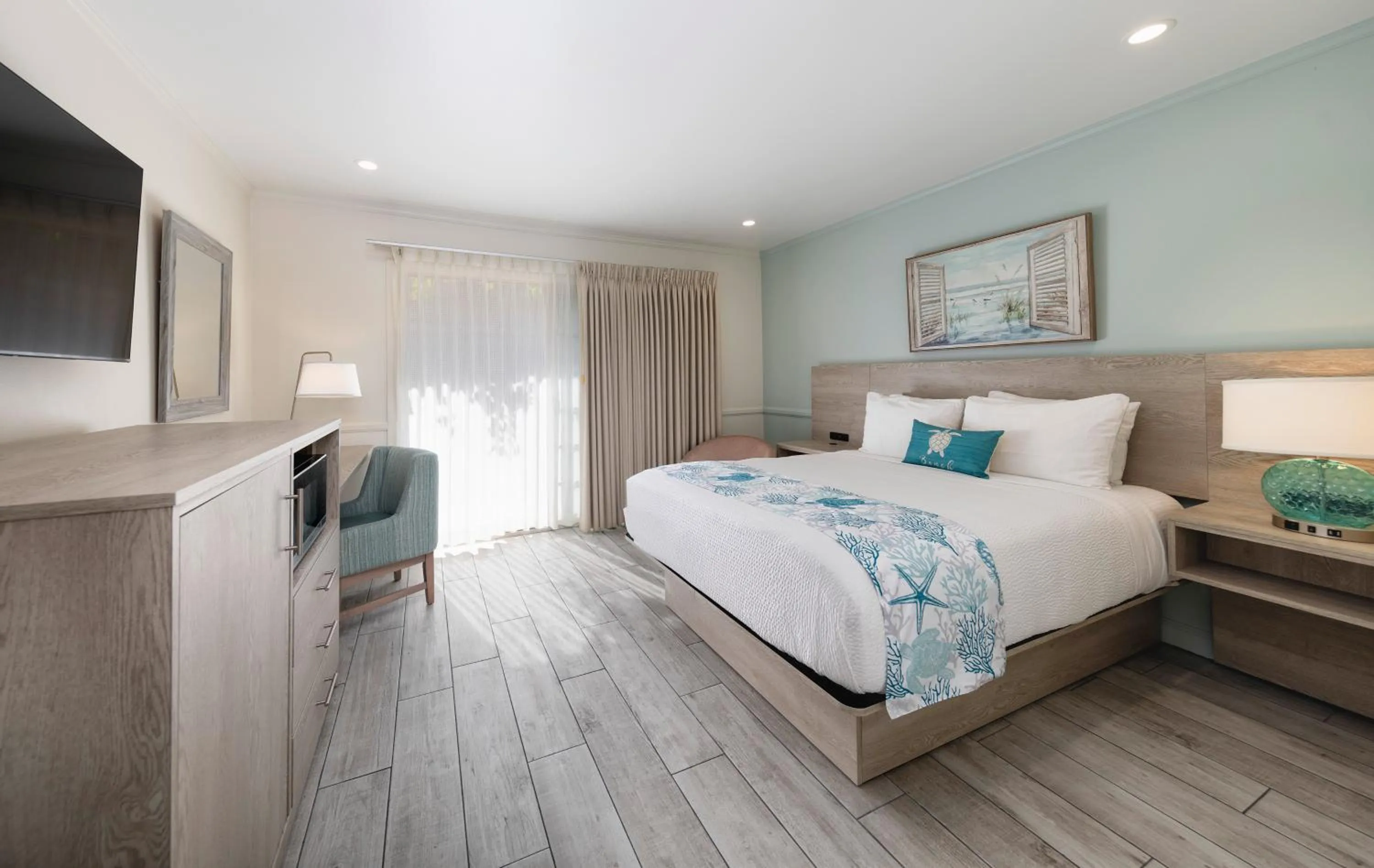 Bed in Inn by the Harbor