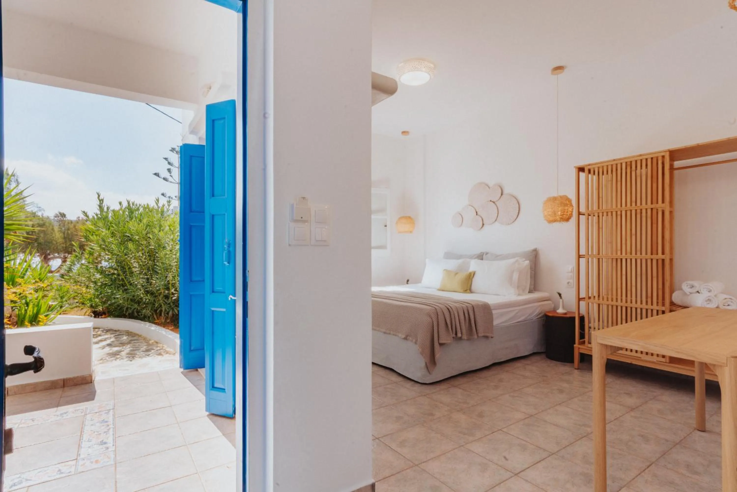 Bed in Mouras studios