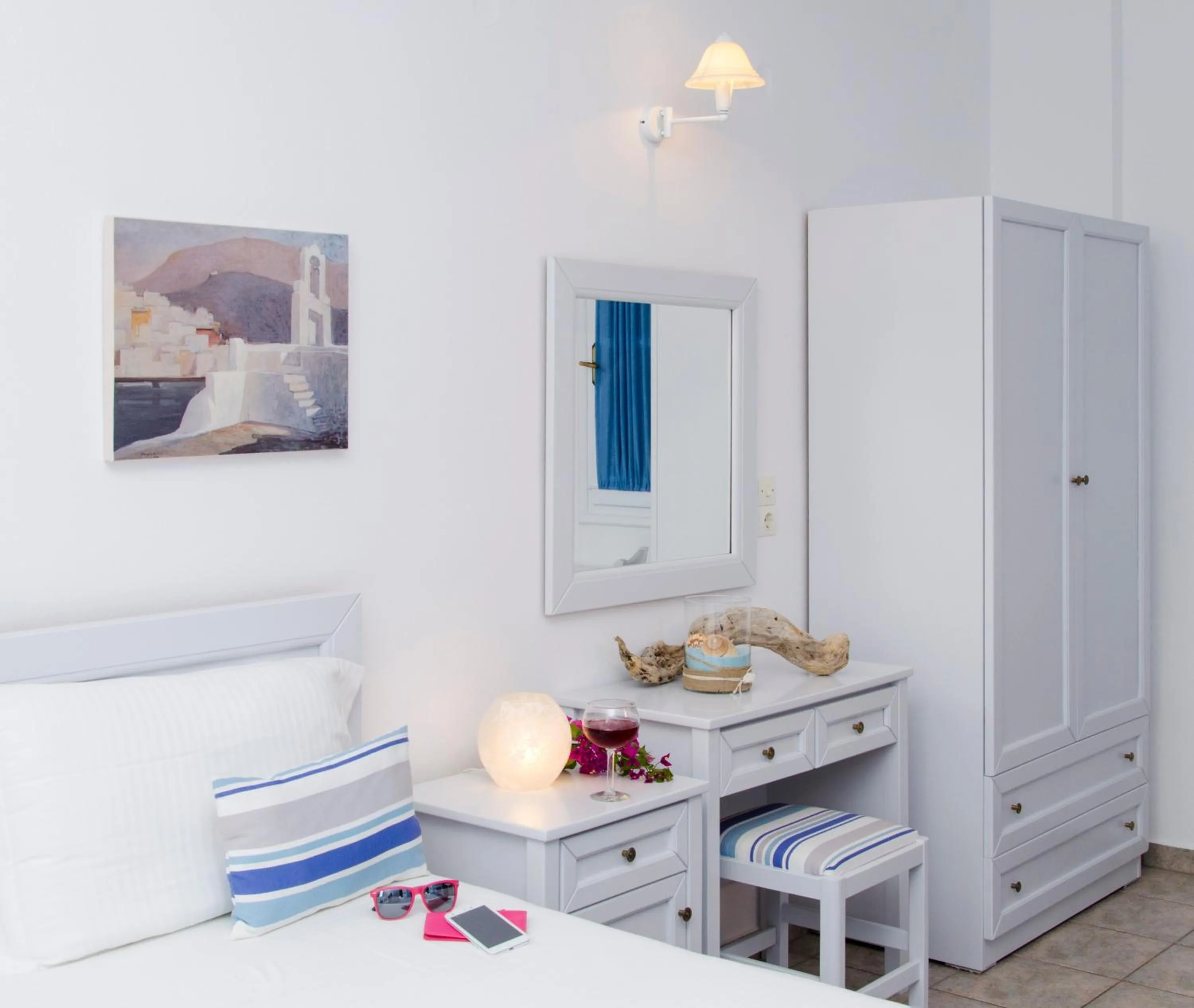 Bed in Mouras studios