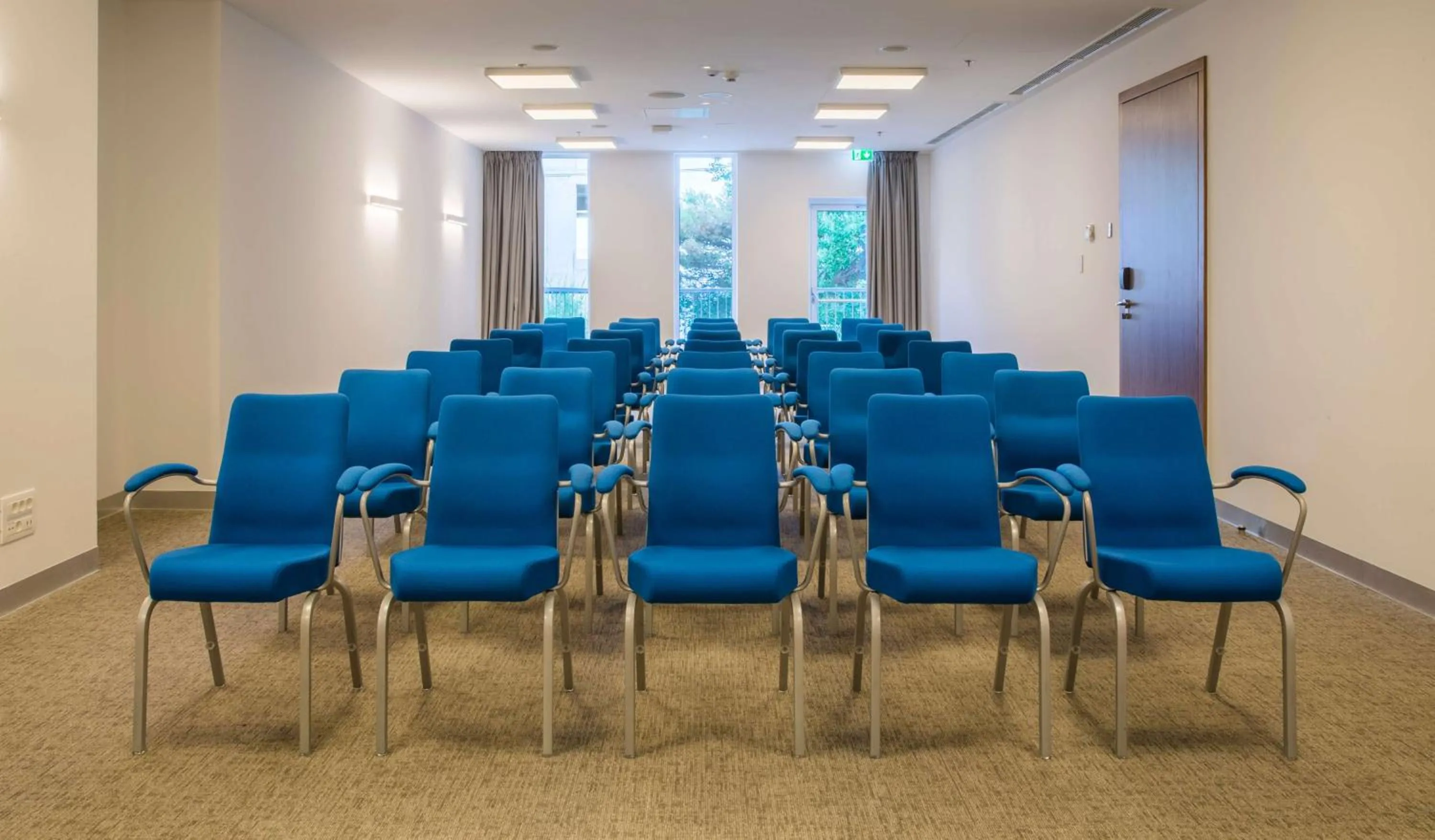 Meeting/conference room in Radisson Blu Resort & Spa
