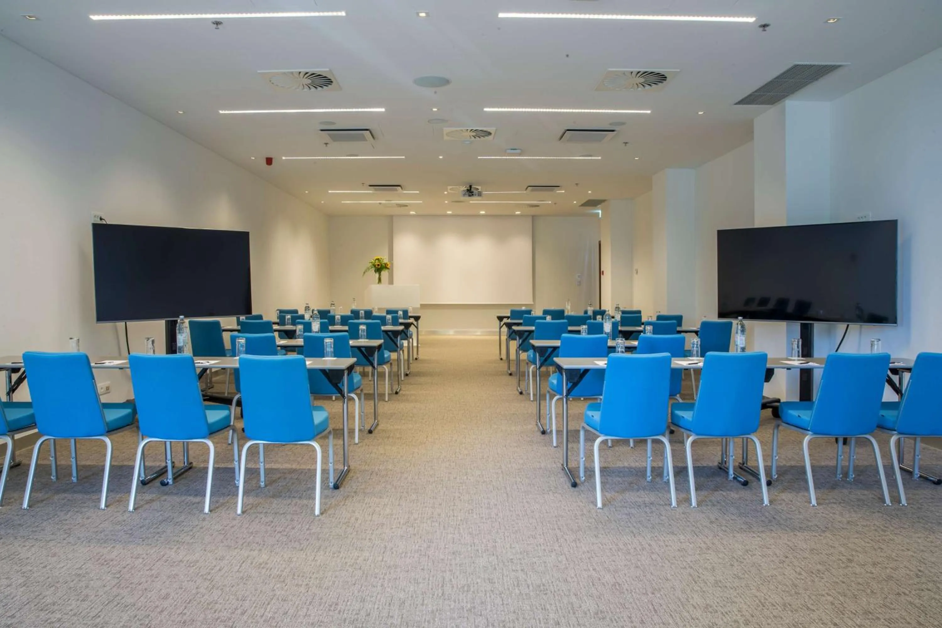 Meeting/conference room in Radisson Blu Resort & Spa
