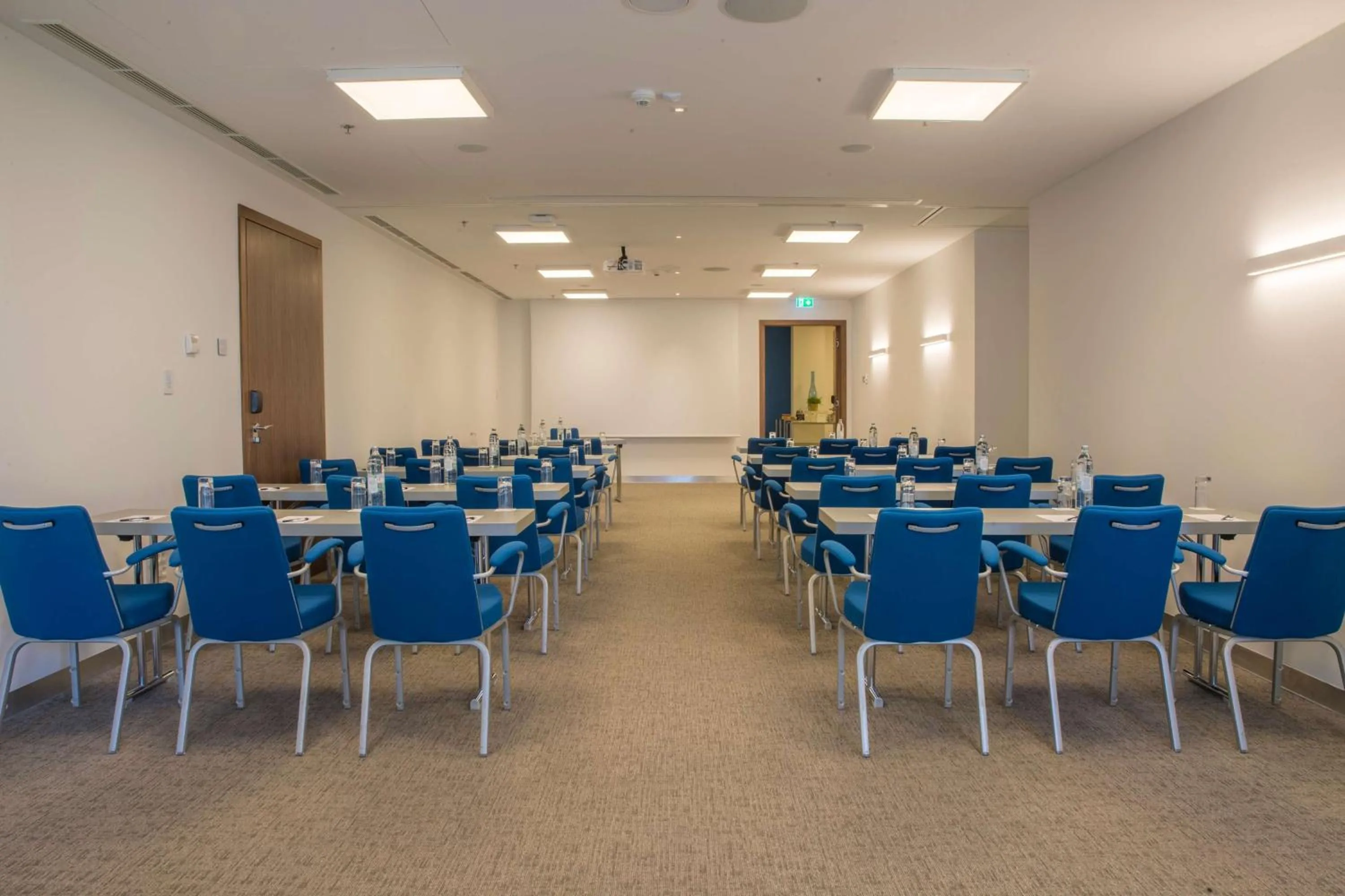Meeting/conference room in Radisson Blu Resort & Spa