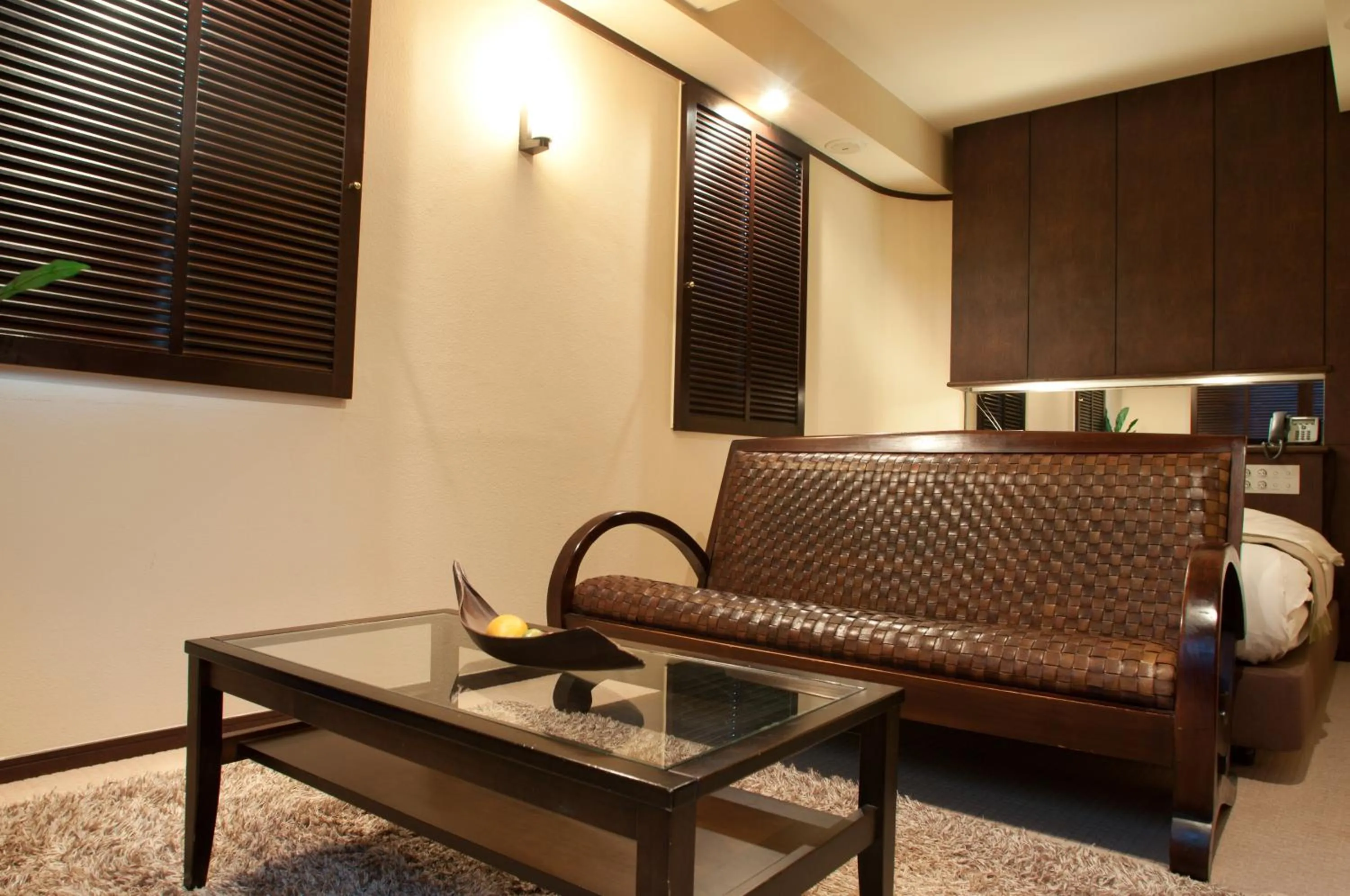 Seating Area in Hotel Rplus