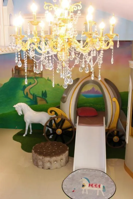 Decorative detail in Hi Kids B&B