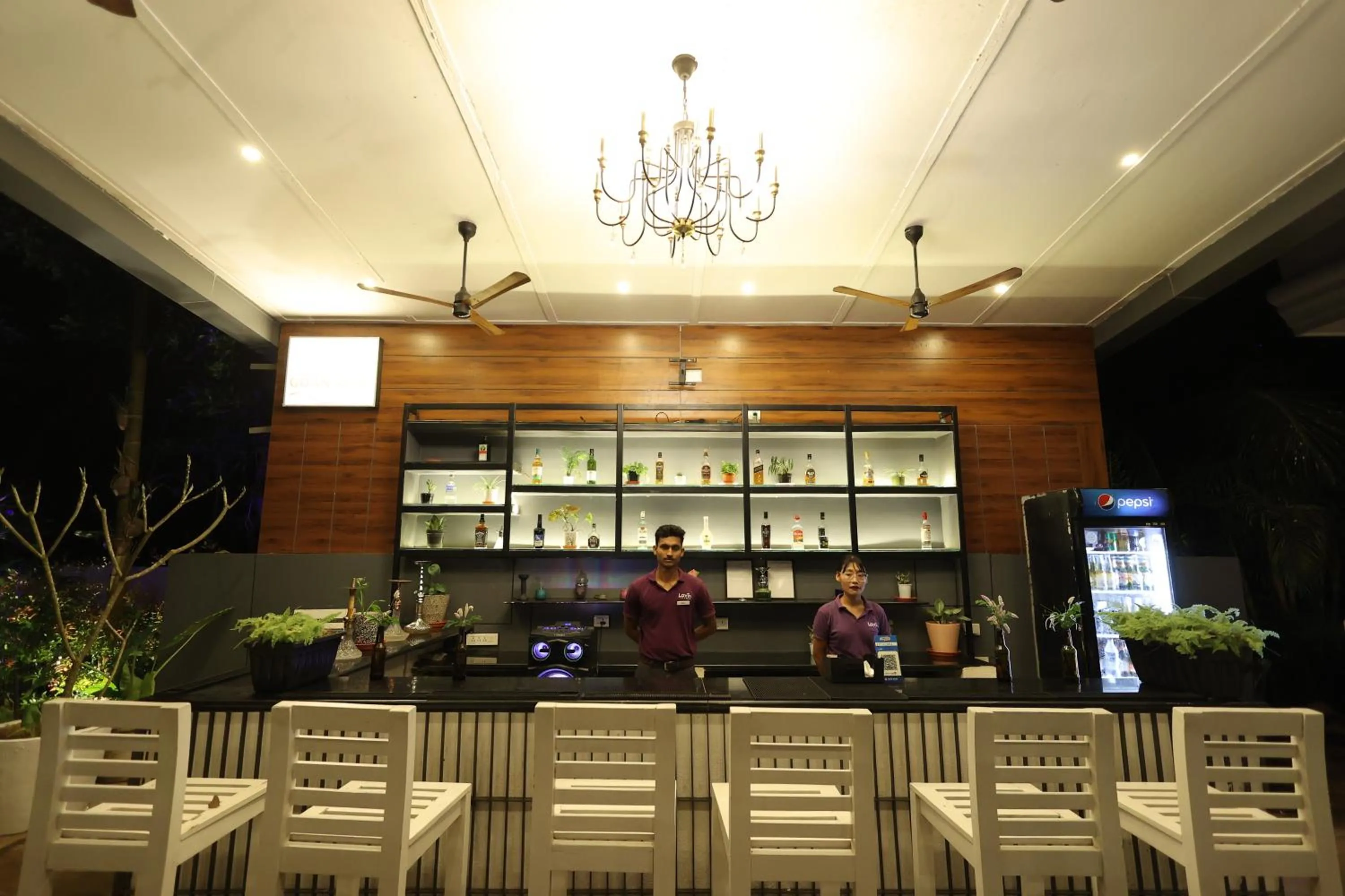 Lounge or bar in Casa Ahaana Resort Vagator, By Lavin Hotels