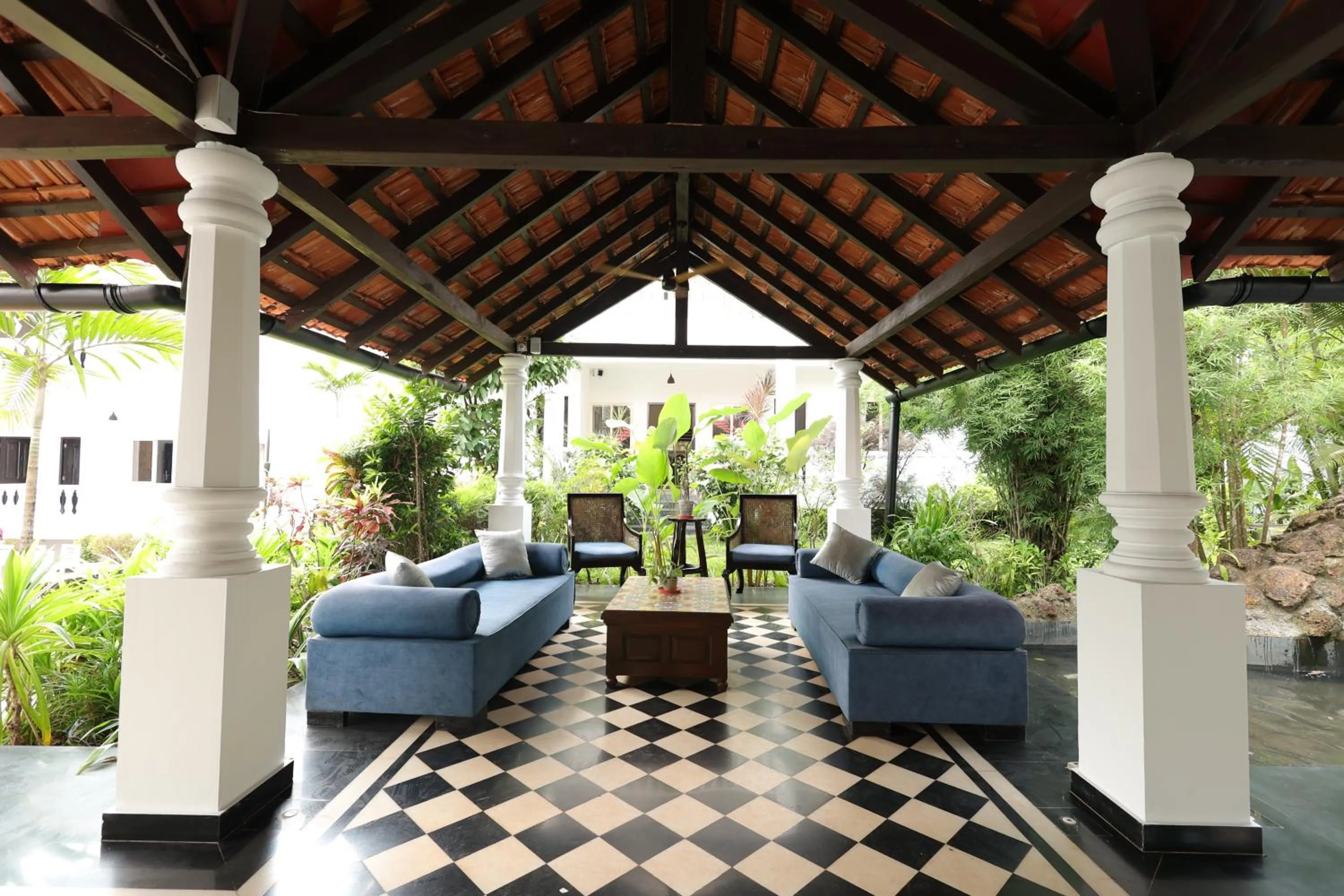 Seating area in Casa Ahaana Resort Vagator, By Lavin Hotels