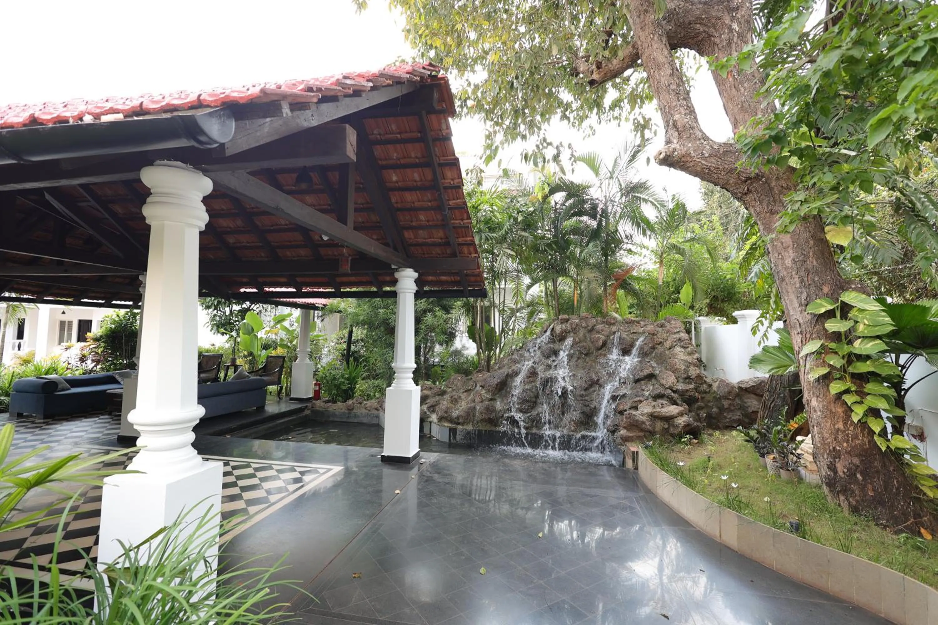 Seating area in Casa Ahaana Resort Vagator, By Lavin Hotels