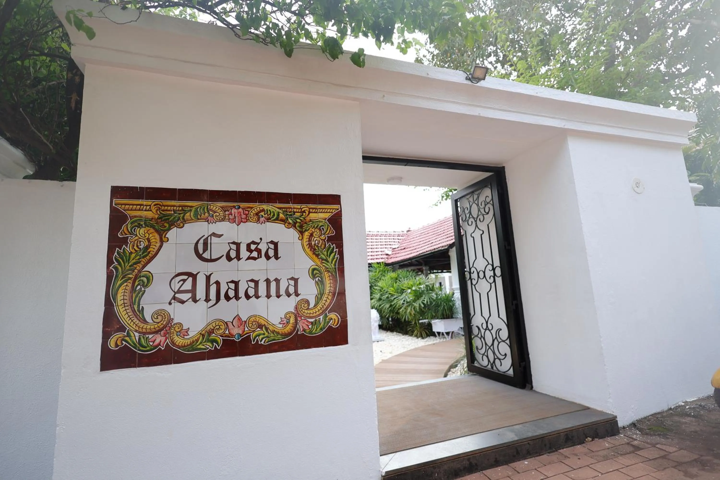 Property building in Casa Ahaana Resort Vagator, By Lavin Hotels