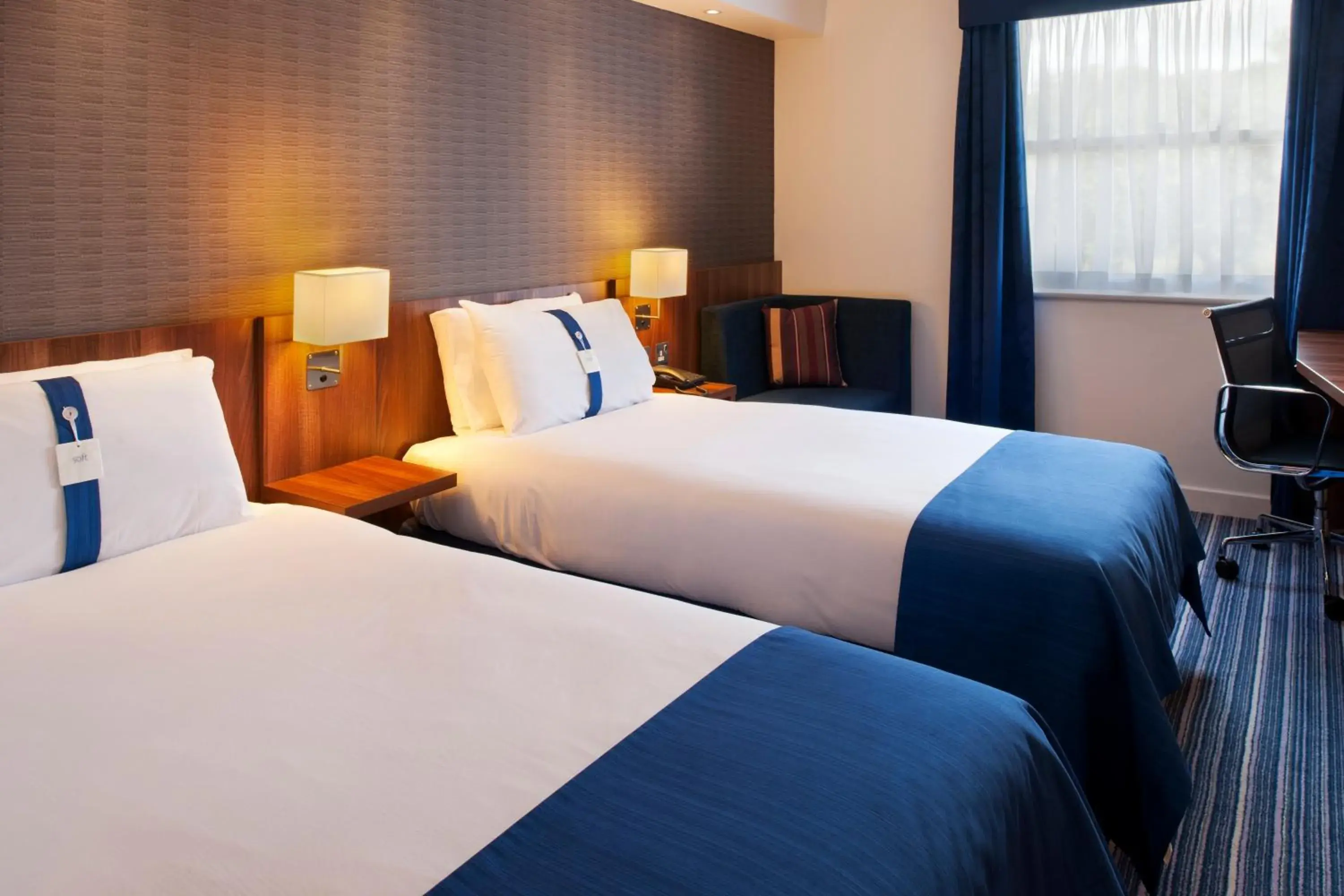 Standard Twin Room with Free Hot Breakfast in Holiday Inn Express Leeds-East by IHG Standard Twin Room with Free Hot Breakfast in Holiday Inn Express Leeds-East by IHG