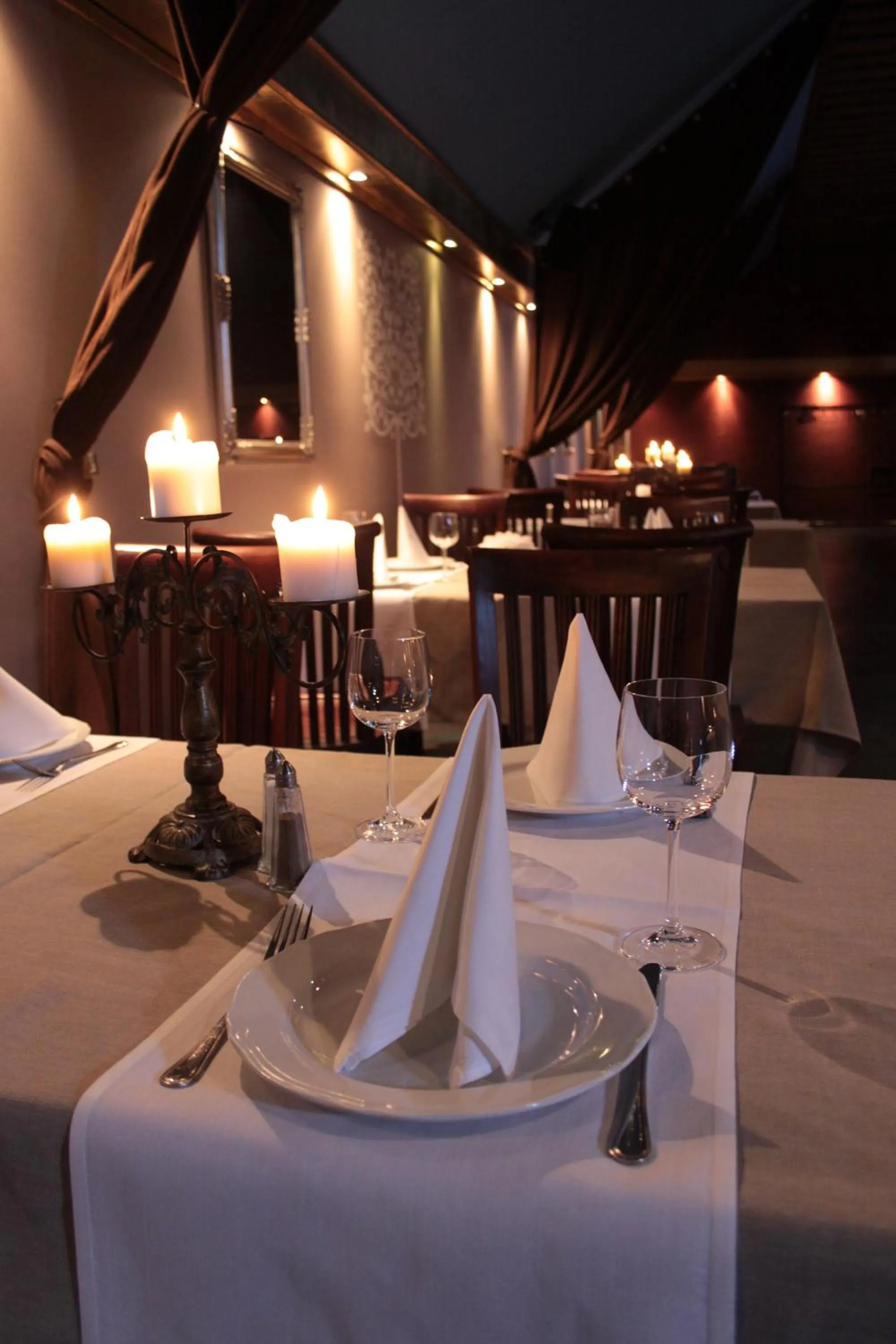 Restaurant/places to eat in A' PROPOS Hotel, Restauracja, Club