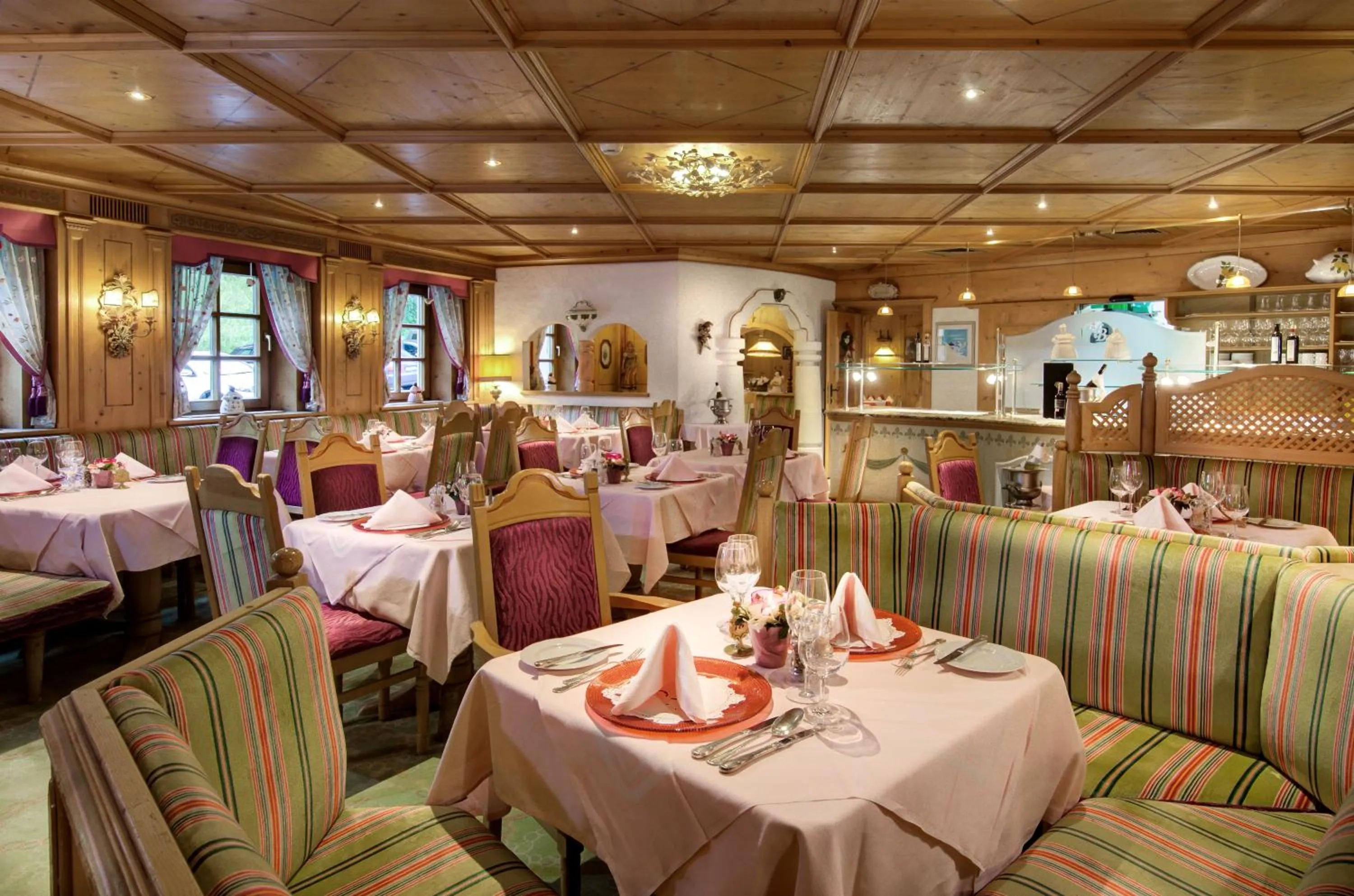 Restaurant/places to eat in Boutique-Hotel Bauer