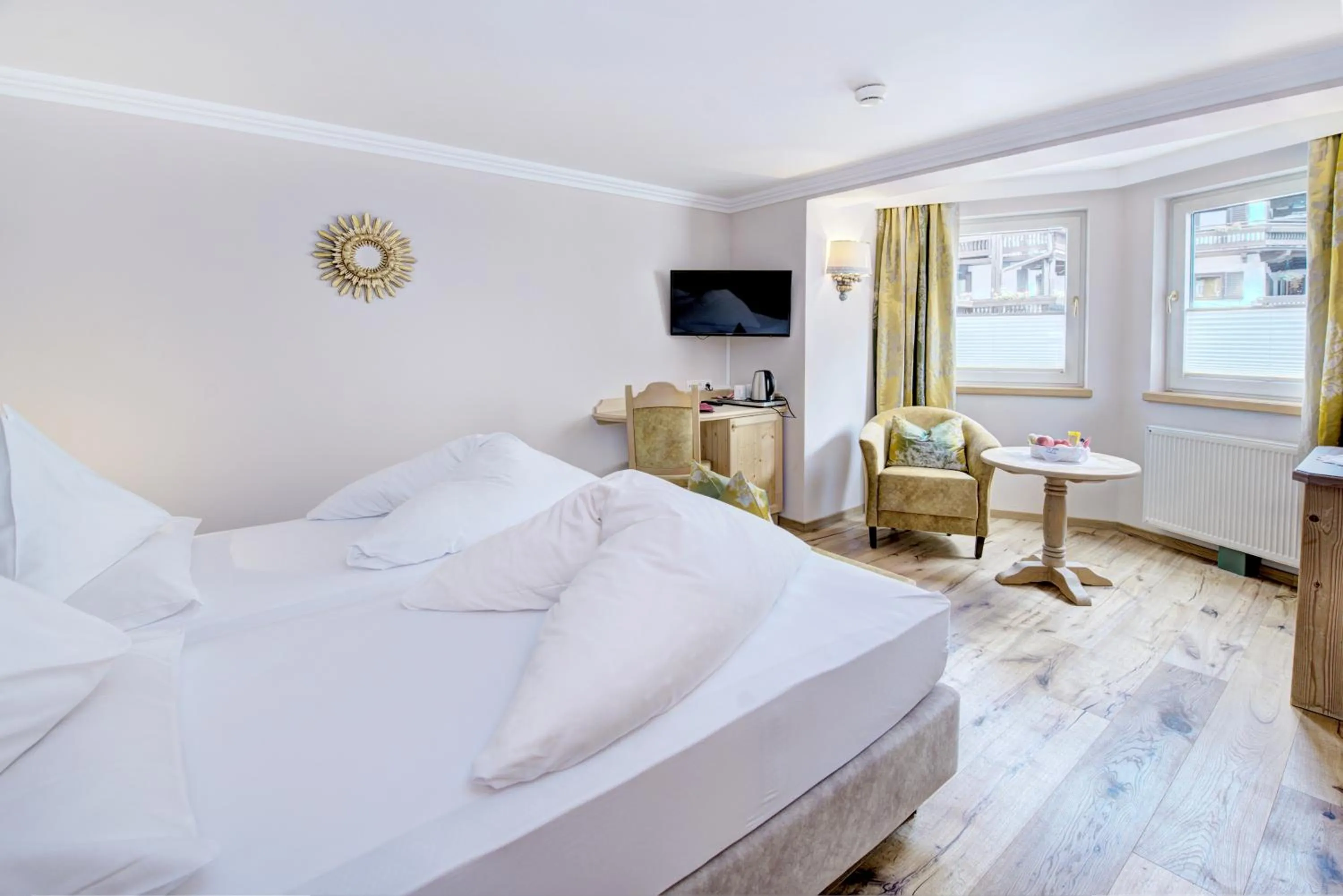 Photo of the whole room, Bed in Boutique-Hotel Bauer