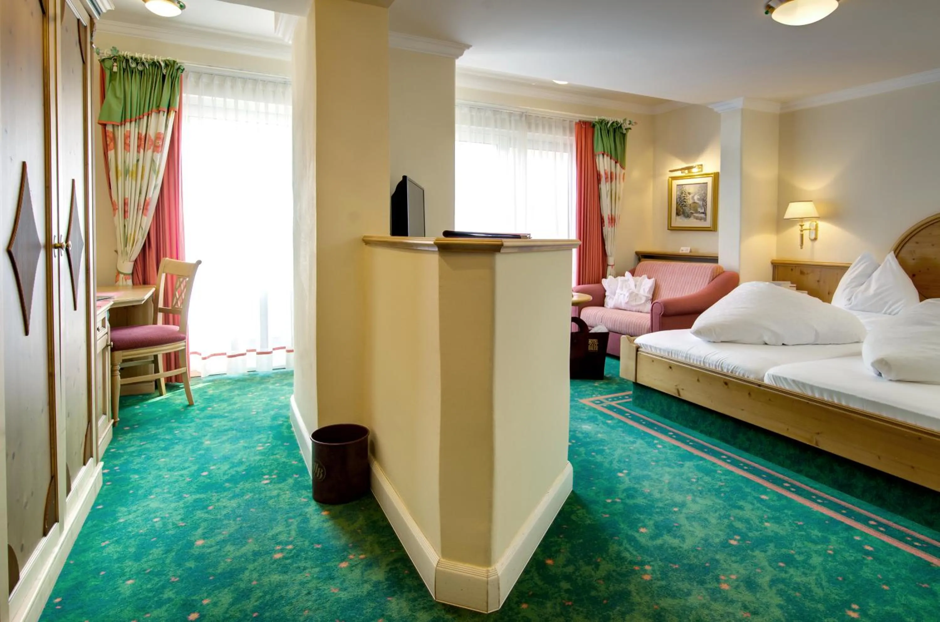 Photo of the whole room, Bed in Boutique-Hotel Bauer