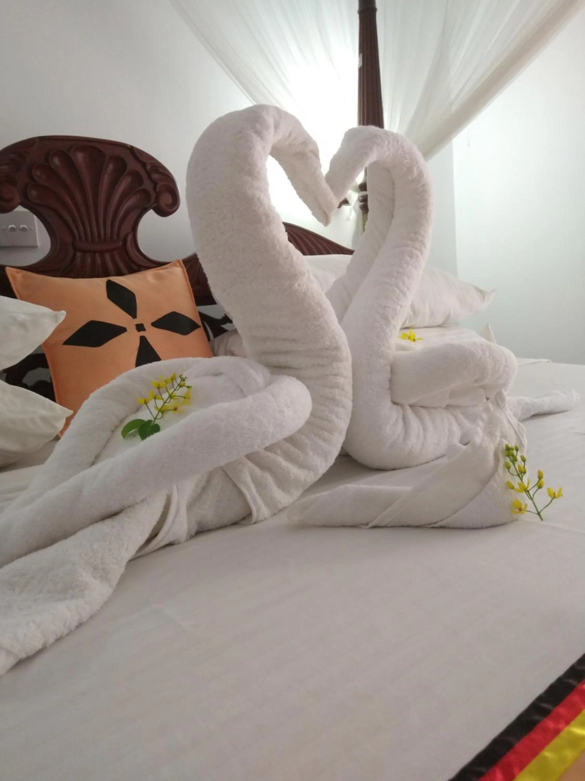 Bed in Lucky Prince Villa & Ayurveda Wellness