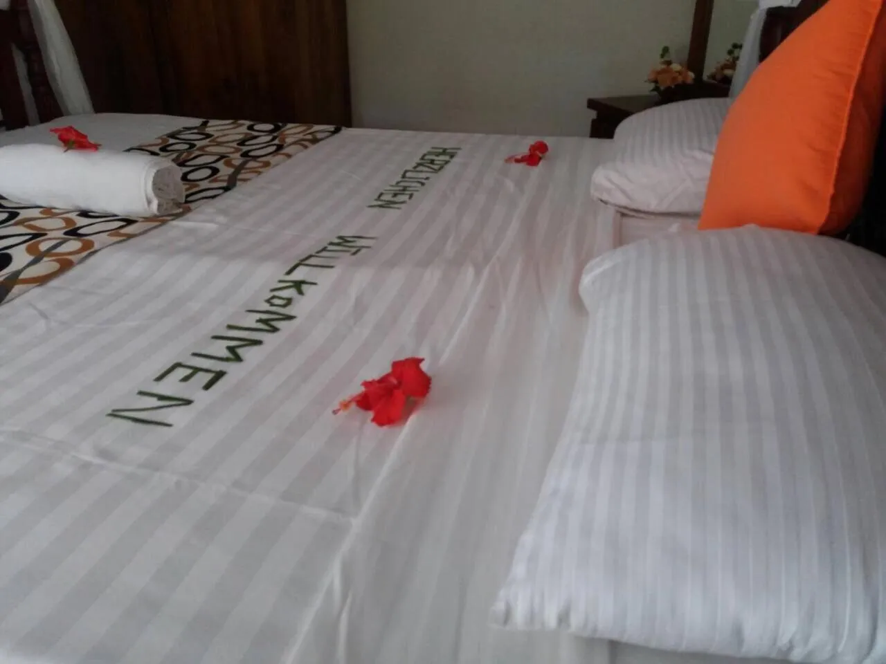 Bed in Lucky Prince Villa & Ayurveda Wellness