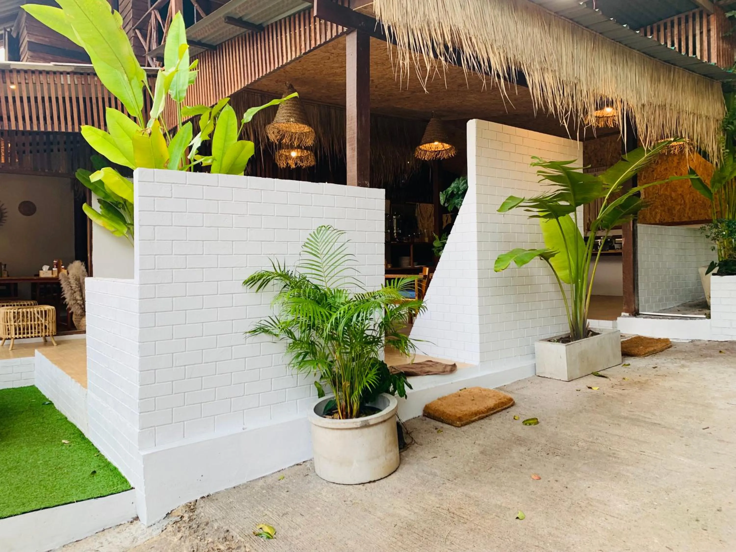 Restaurant/places to eat in Koh Tao Heritage