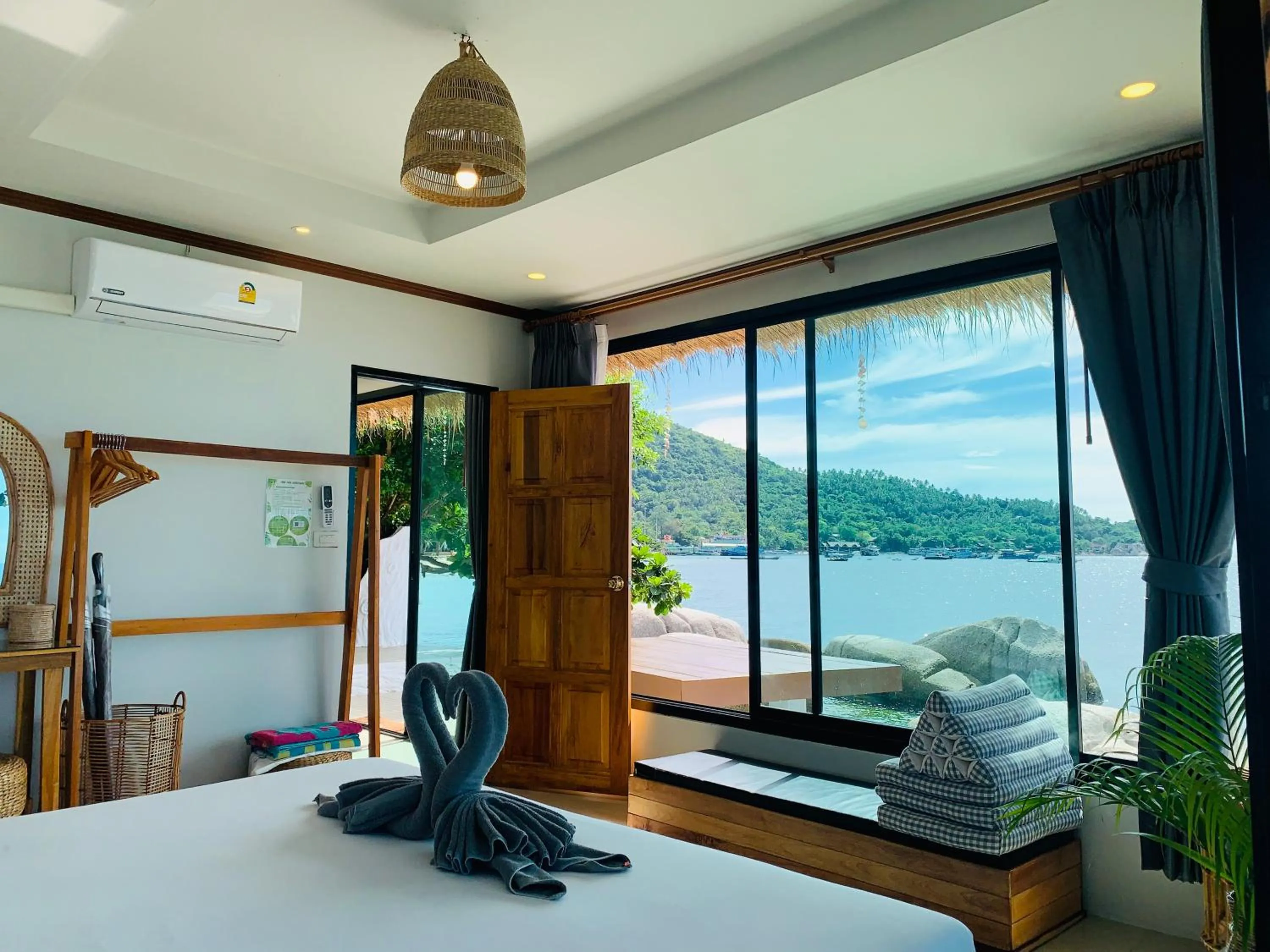 Bed in Koh Tao Heritage