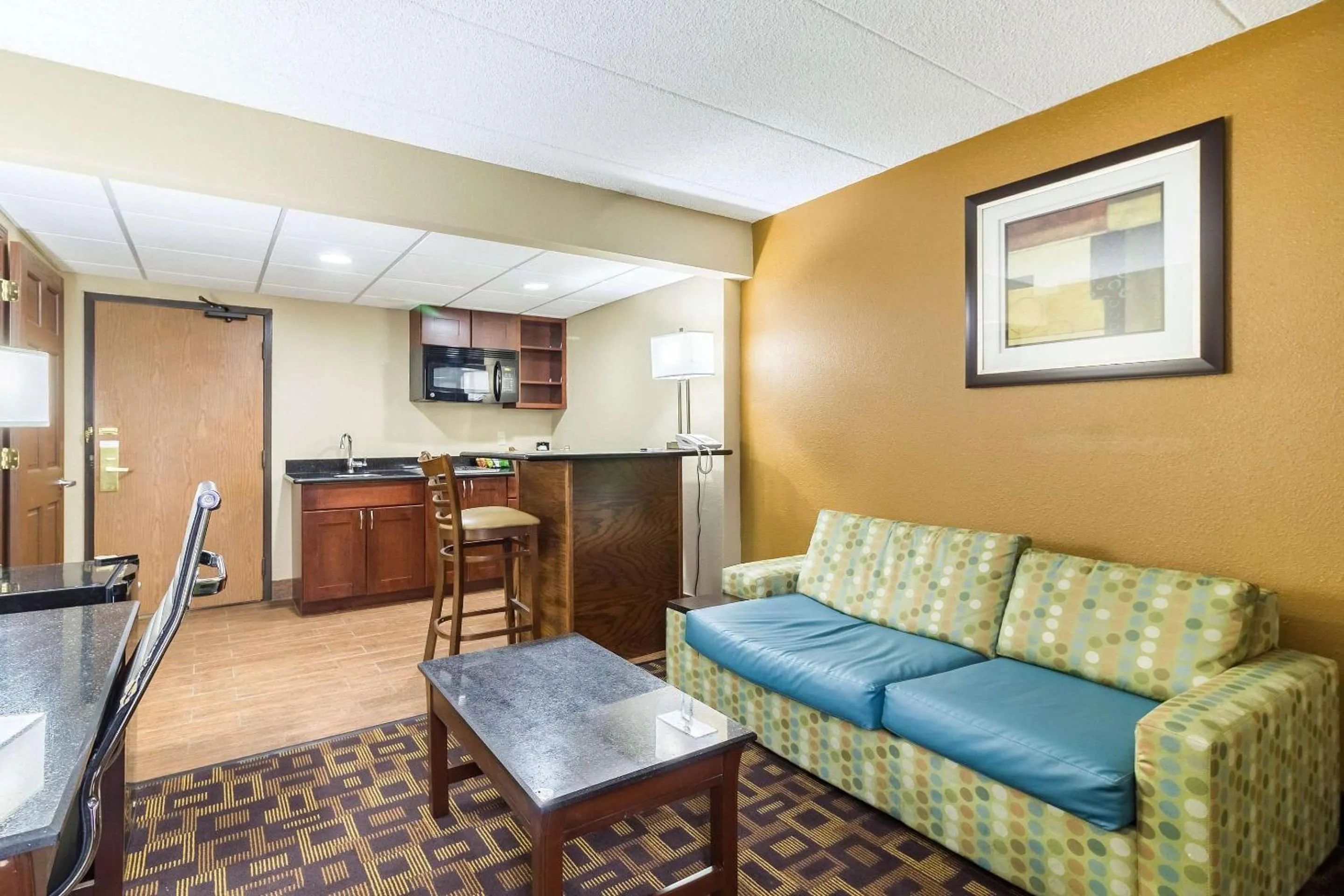 Photo of the whole room in Quality Inn & Suites Arden Hills - Saint Paul North