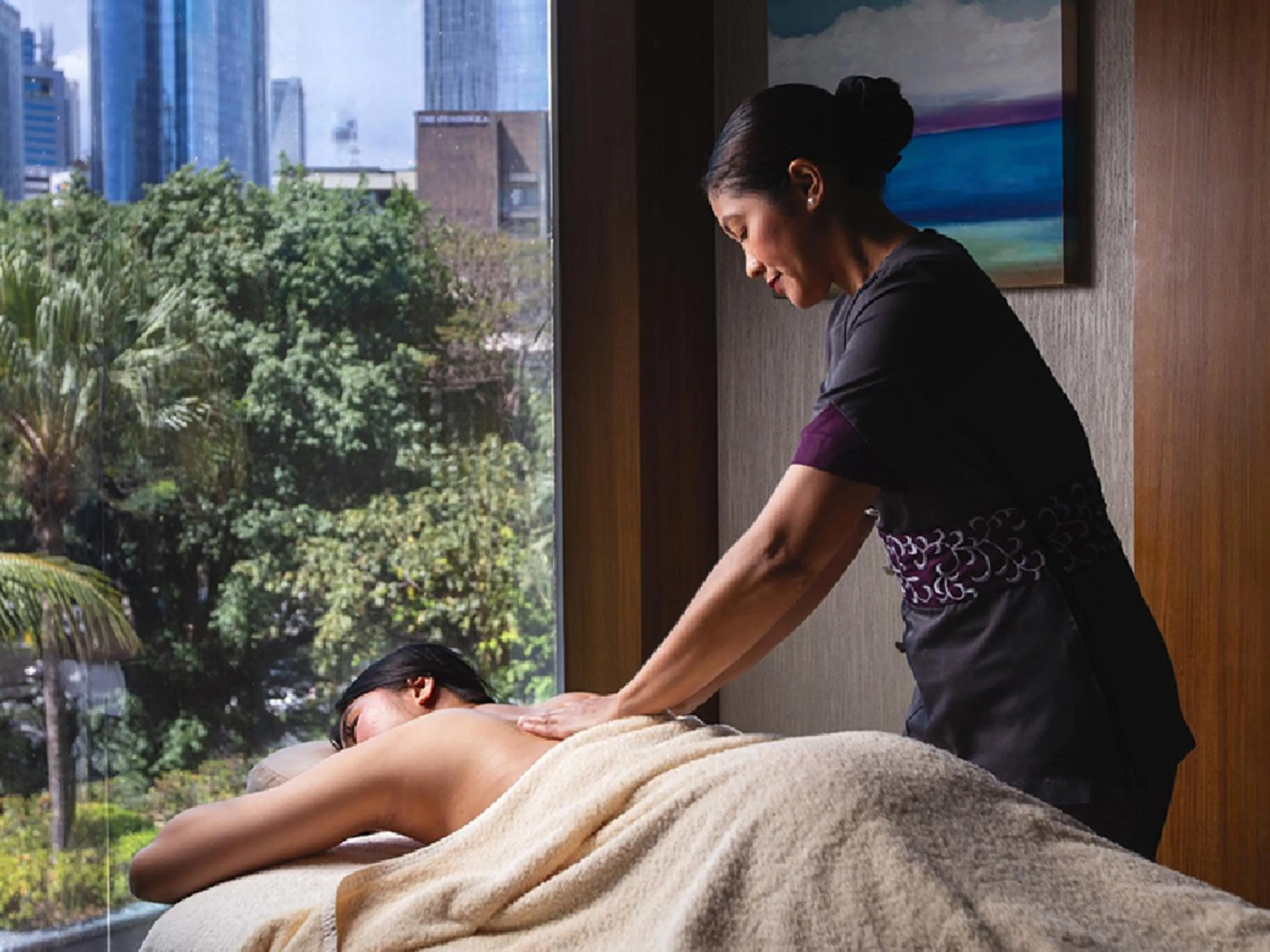 Massage in Makati Shangri-La, Manila