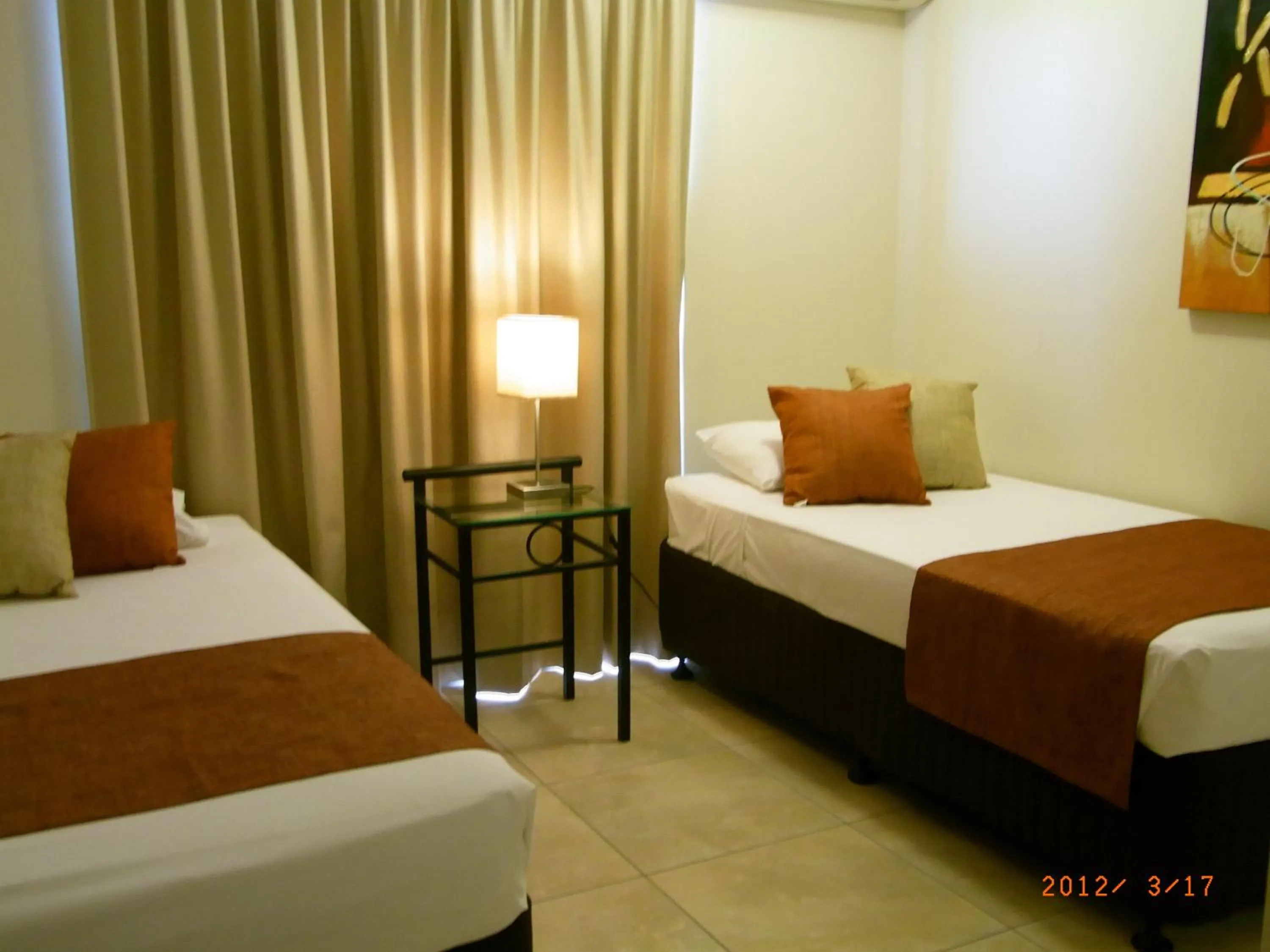 Bedroom, Bed in Coral Towers Holiday Suites