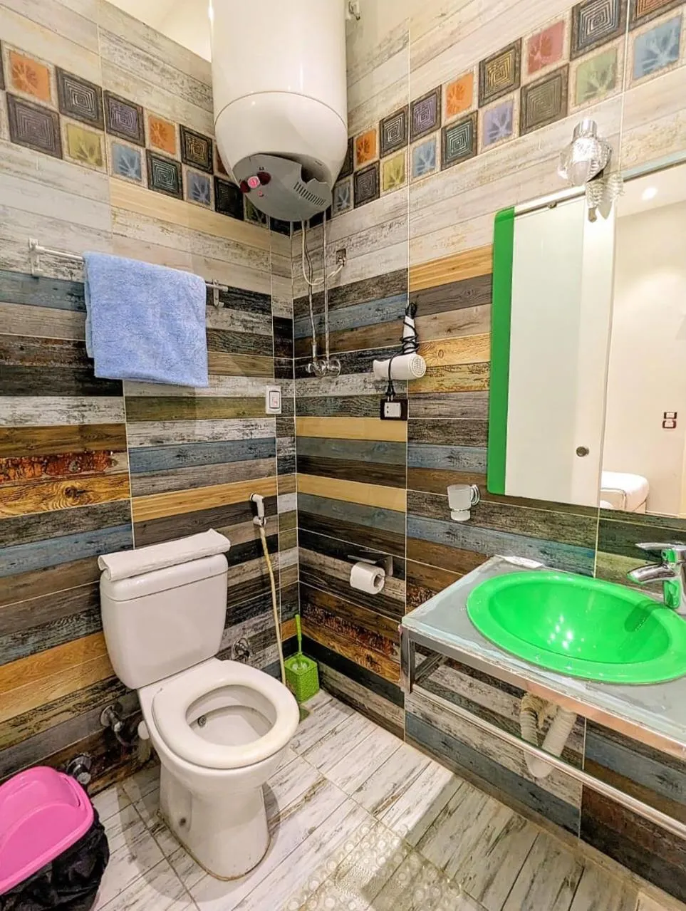 Toilet in Nour Hostel