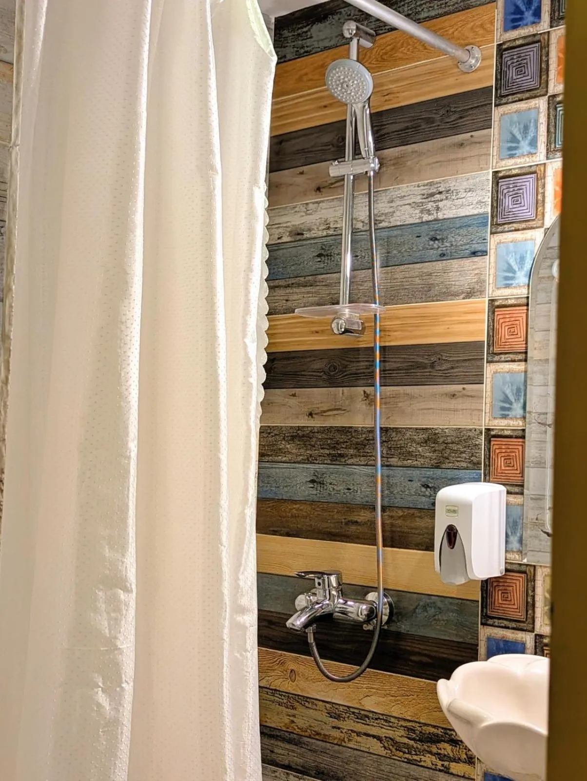 Shower in Nour Hostel