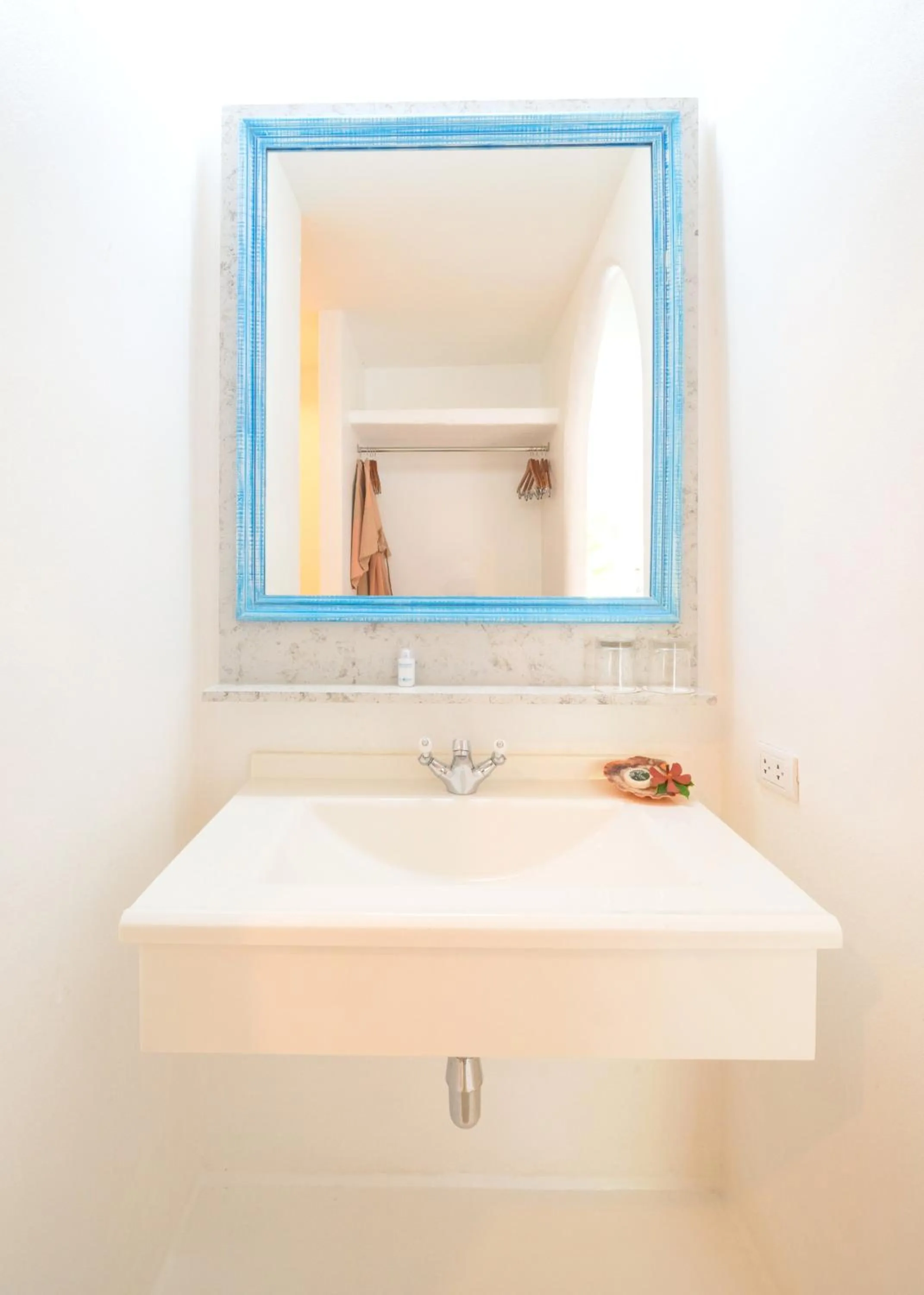 Bathroom in Ocean Breeze Resort Khaolak