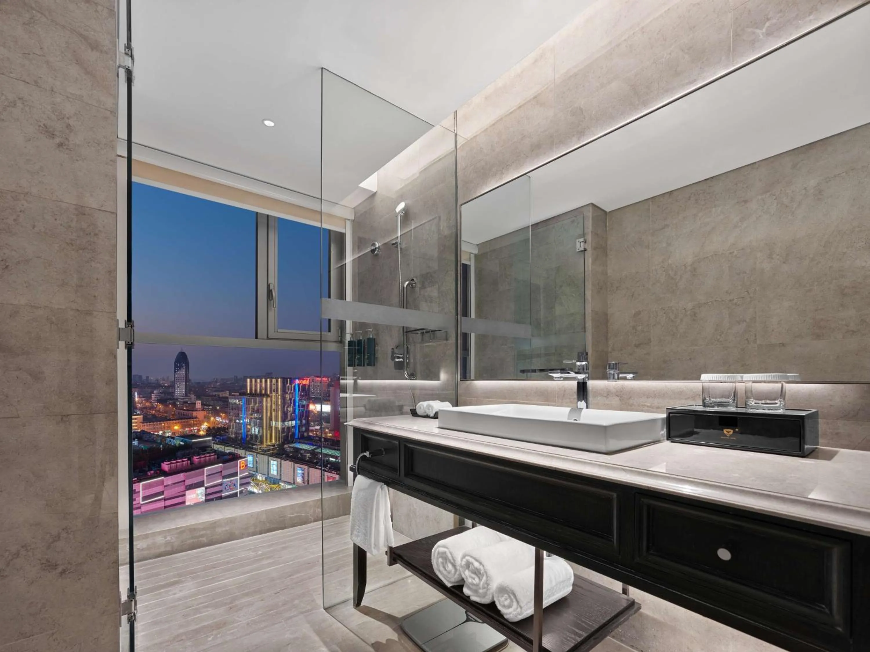 Bathroom in DoubleTree by Hilton Weihai