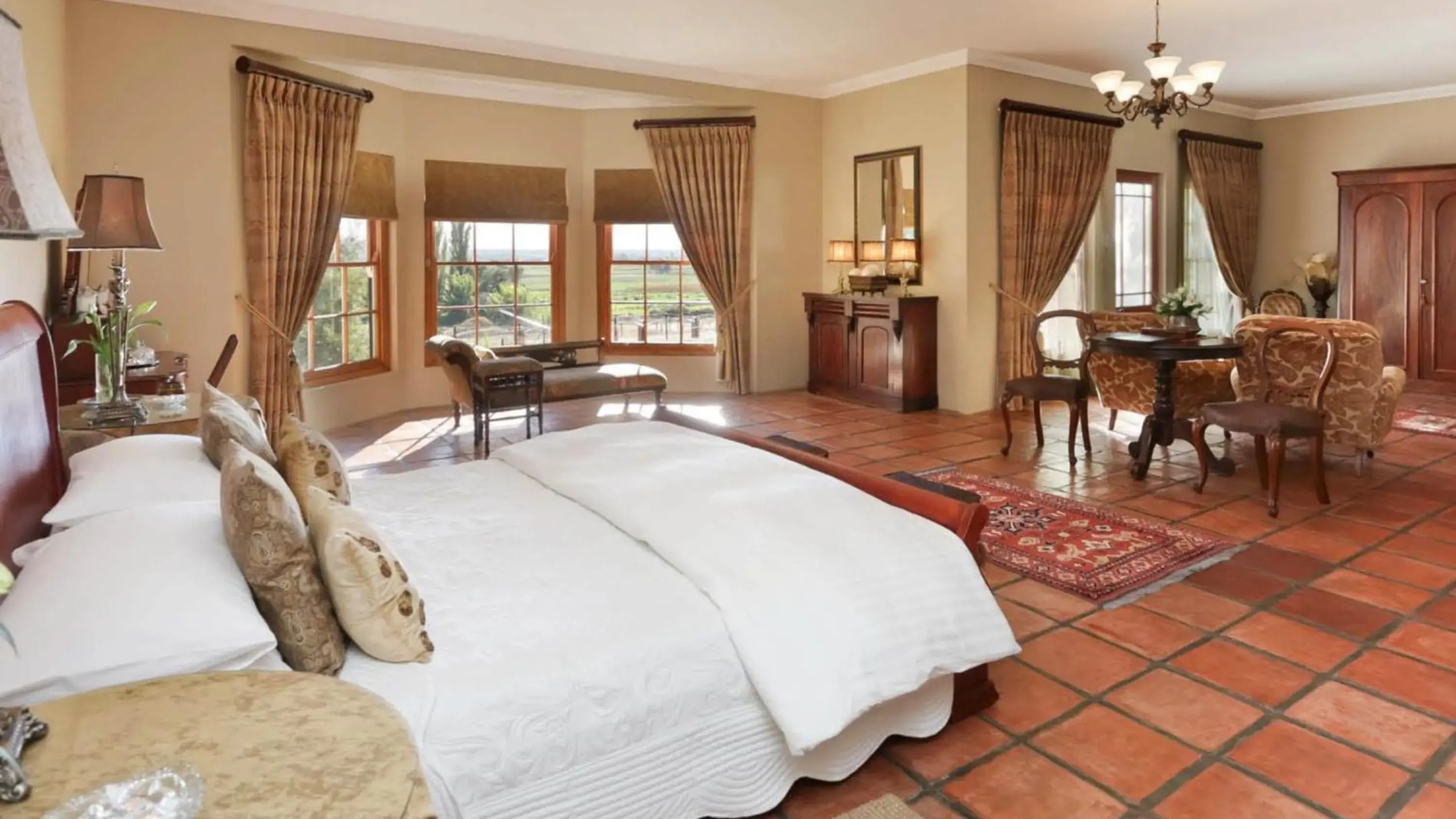 Executive Suite - single occupancy in La Plume Boutique Hotel & Spa Executive Suite - single occupancy in La Plume Boutique Hotel & Spa