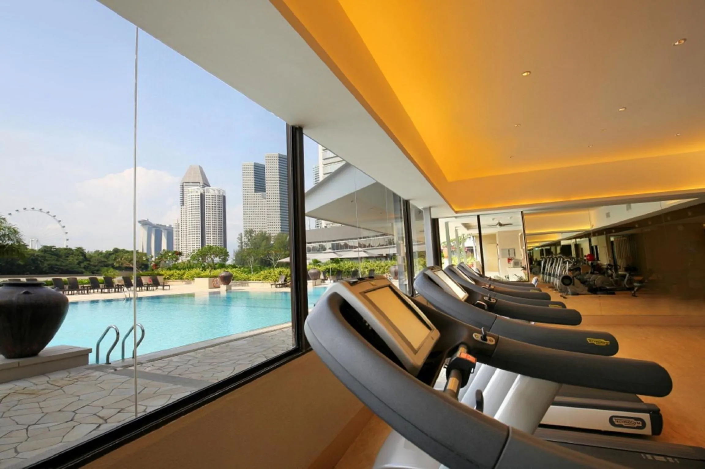 Fitness centre/facilities in PARKROYAL Serviced Suites Singapore