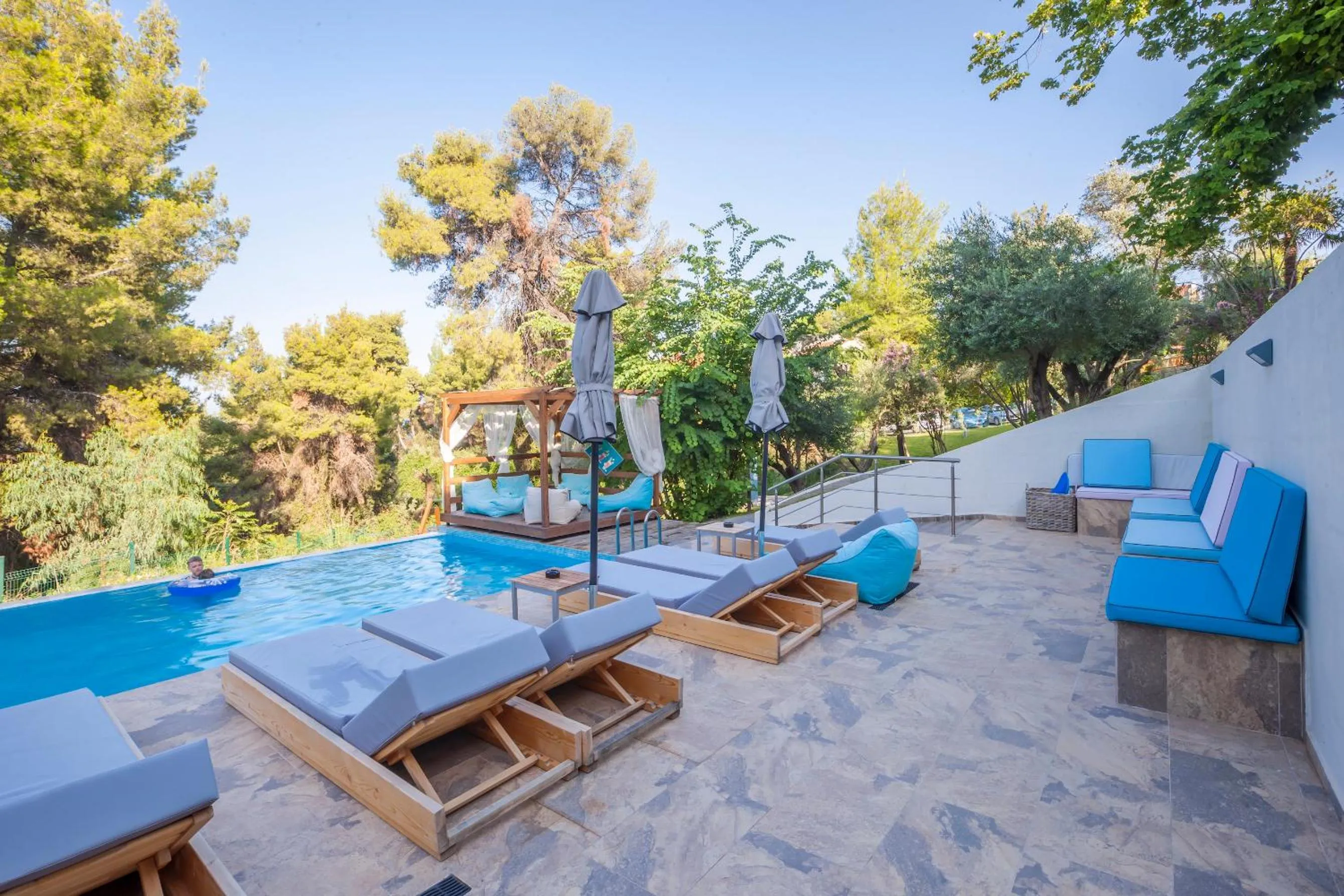 Swimming pool in Avatel Eco Lodge