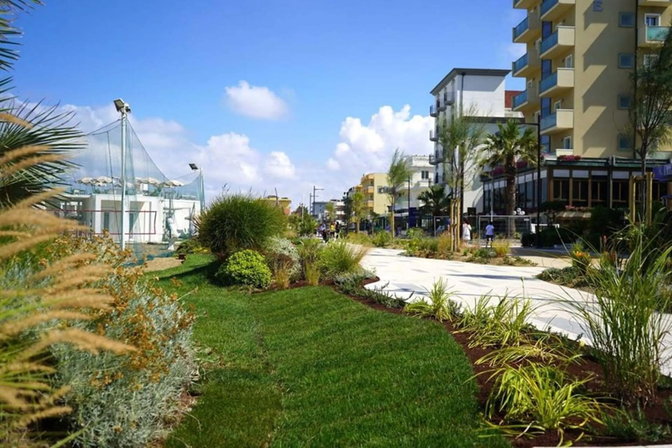 Quiet street view in Hotel Arabesco