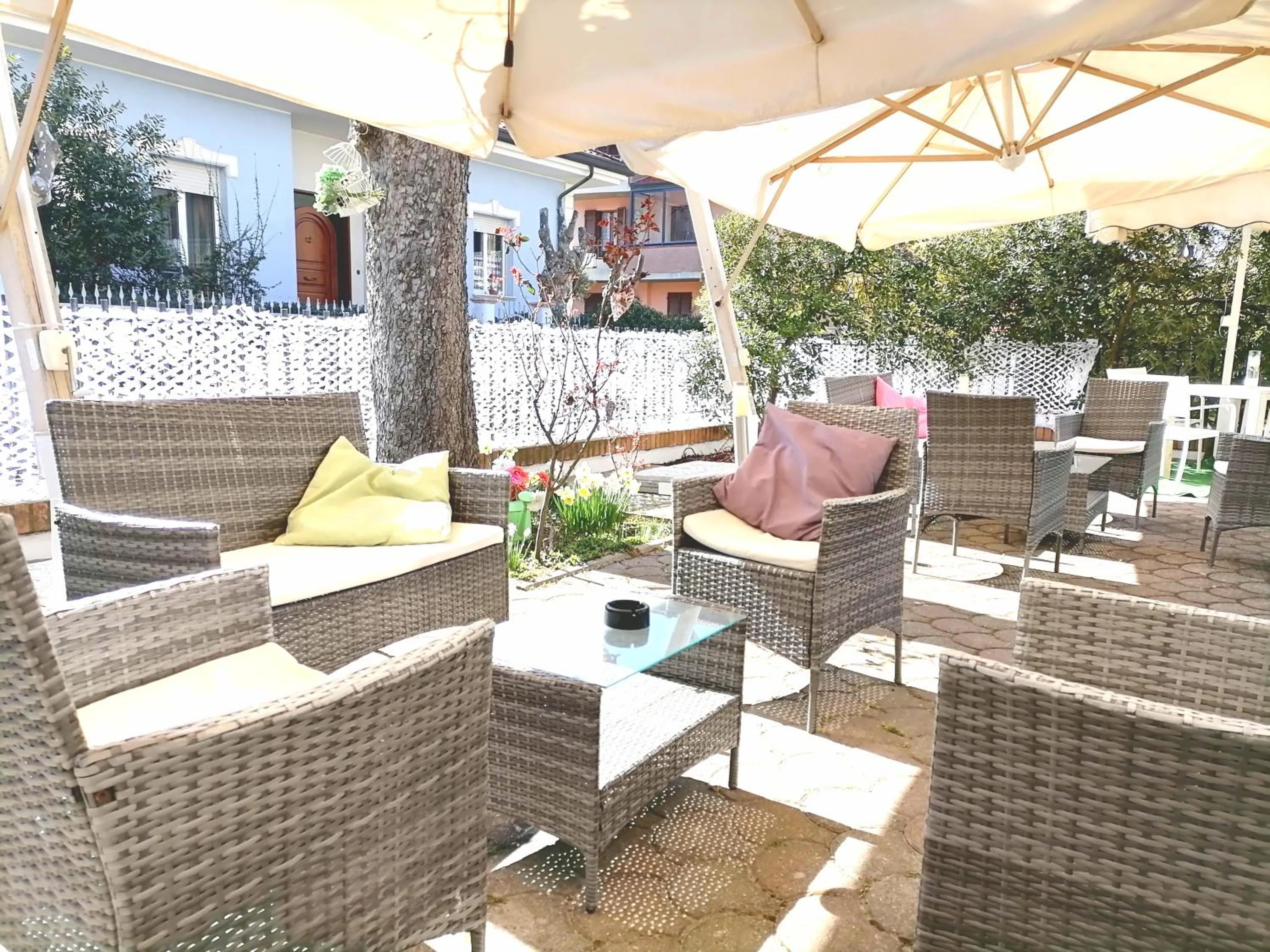 Patio in Hotel Arabesco