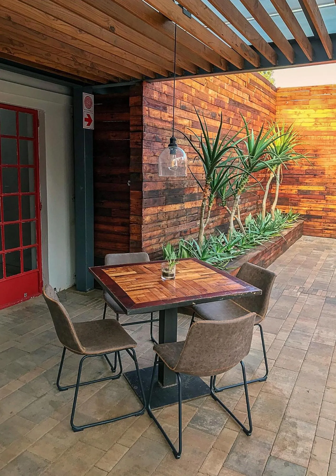 Patio in The Doors Inn