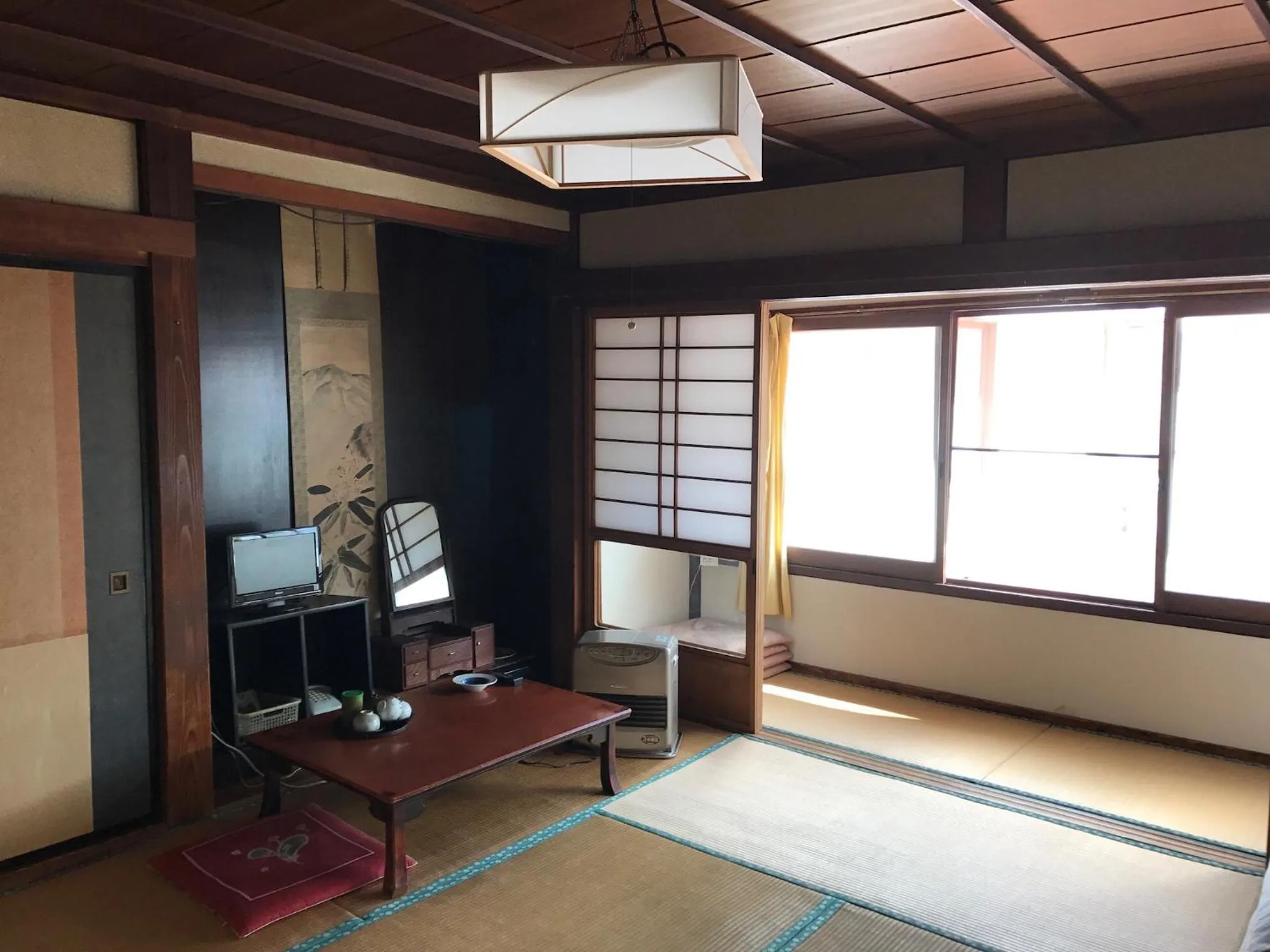 Photo of the whole room in Niko Ryokan