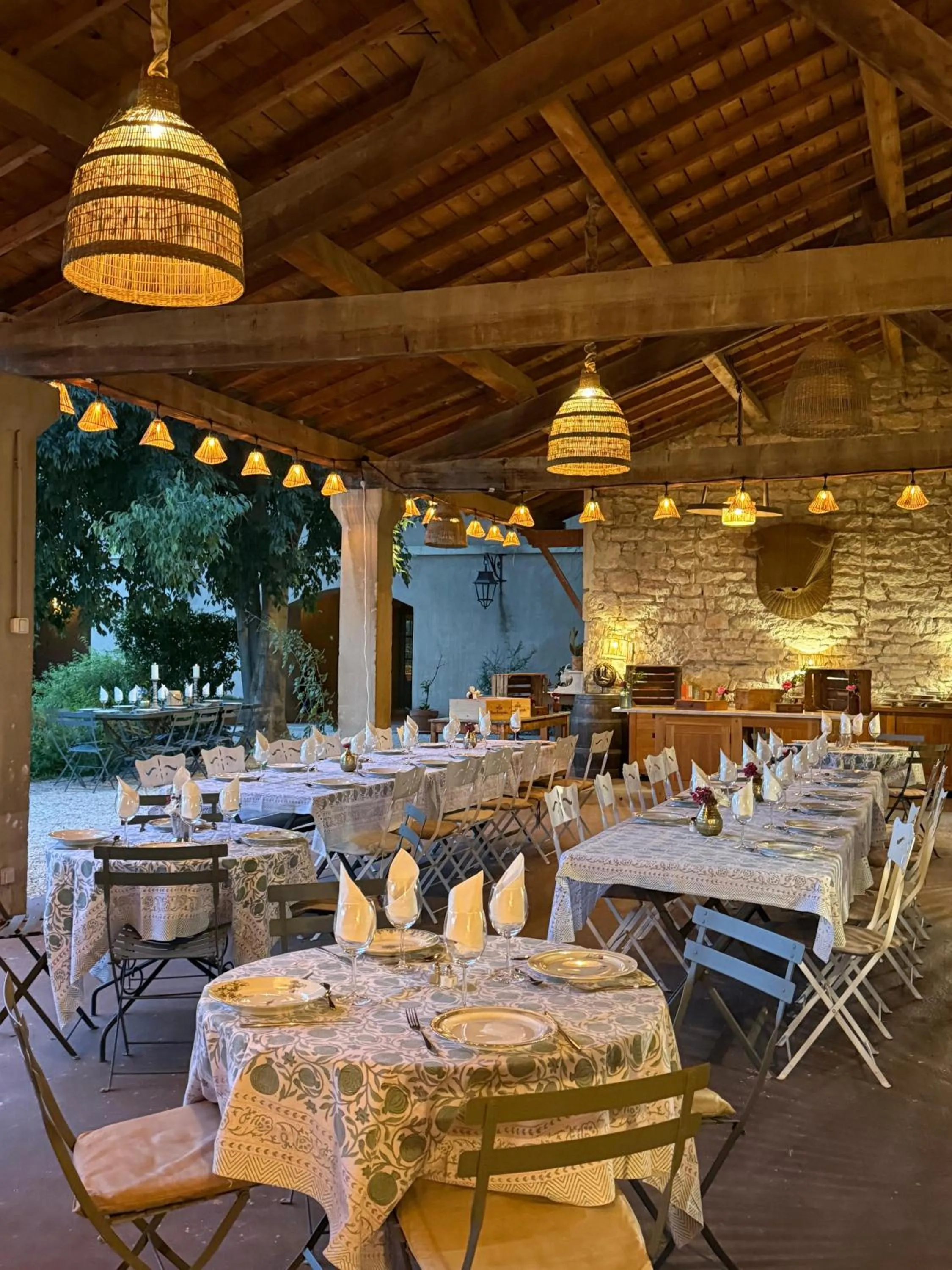 Restaurant/places to eat in HOTEL et APPARTEMENTS DOMAINE DES CLOS - Teritoria