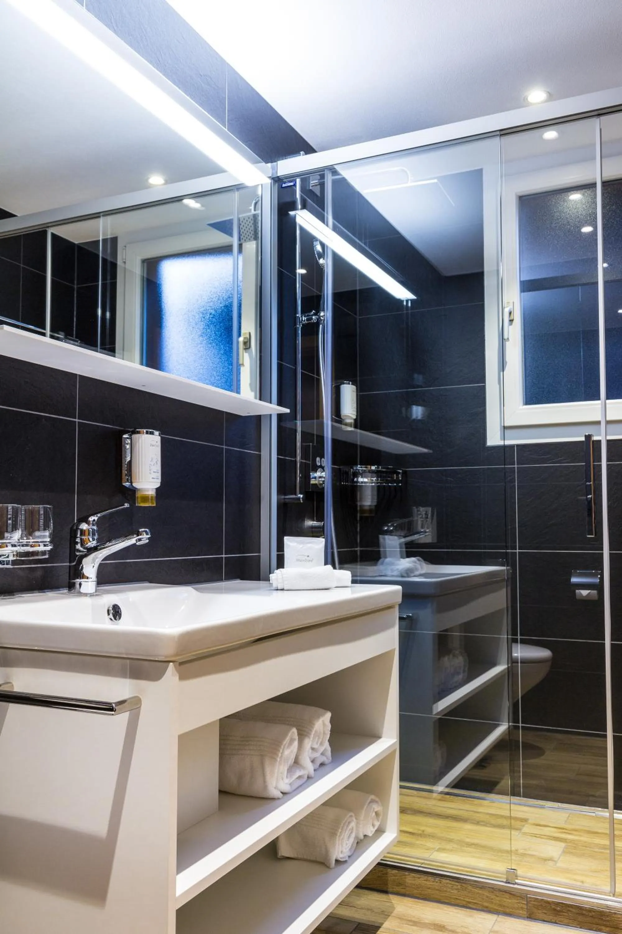 Bathroom in Hotel Bären