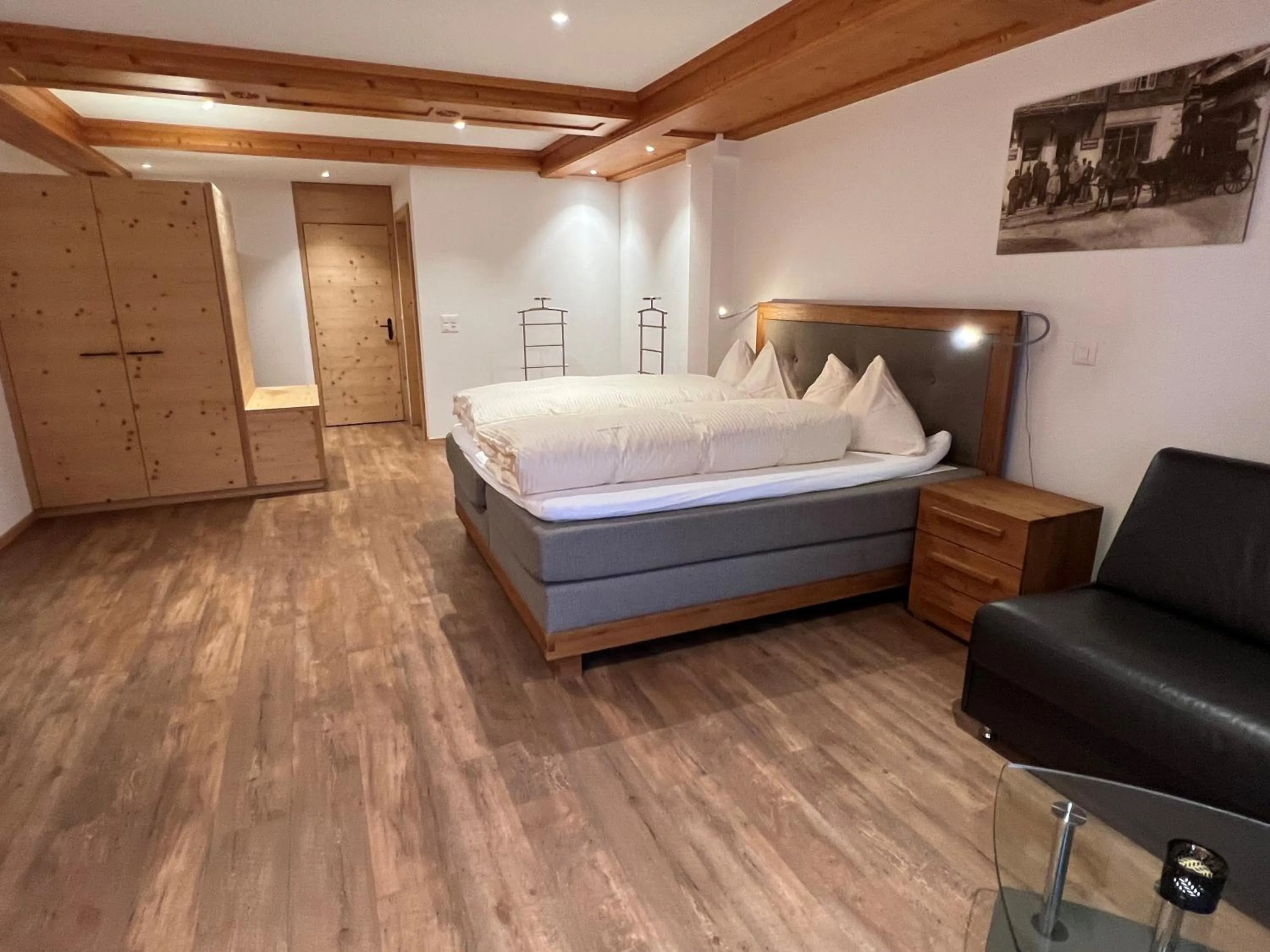 Photo of the whole room, Bed in Hotel Bären