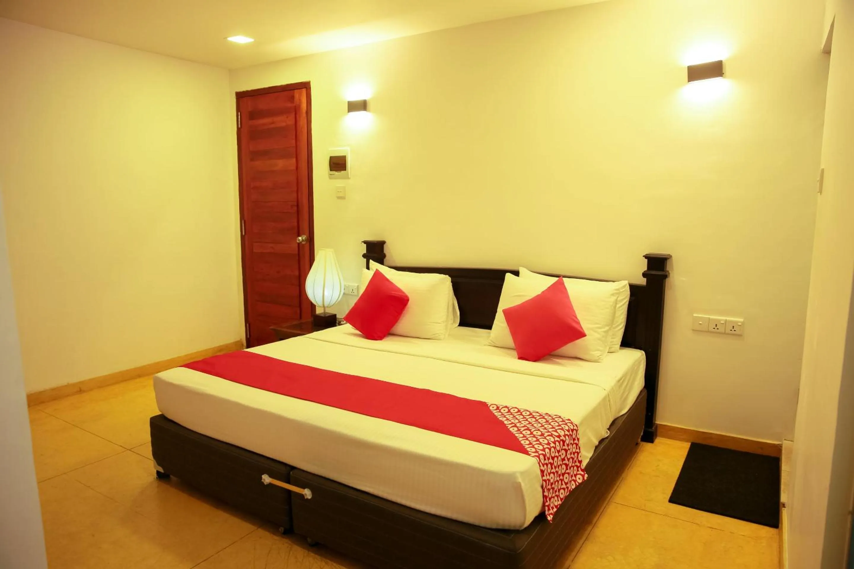 Bedroom, Bed in Glenloch Tea Factory Hotel