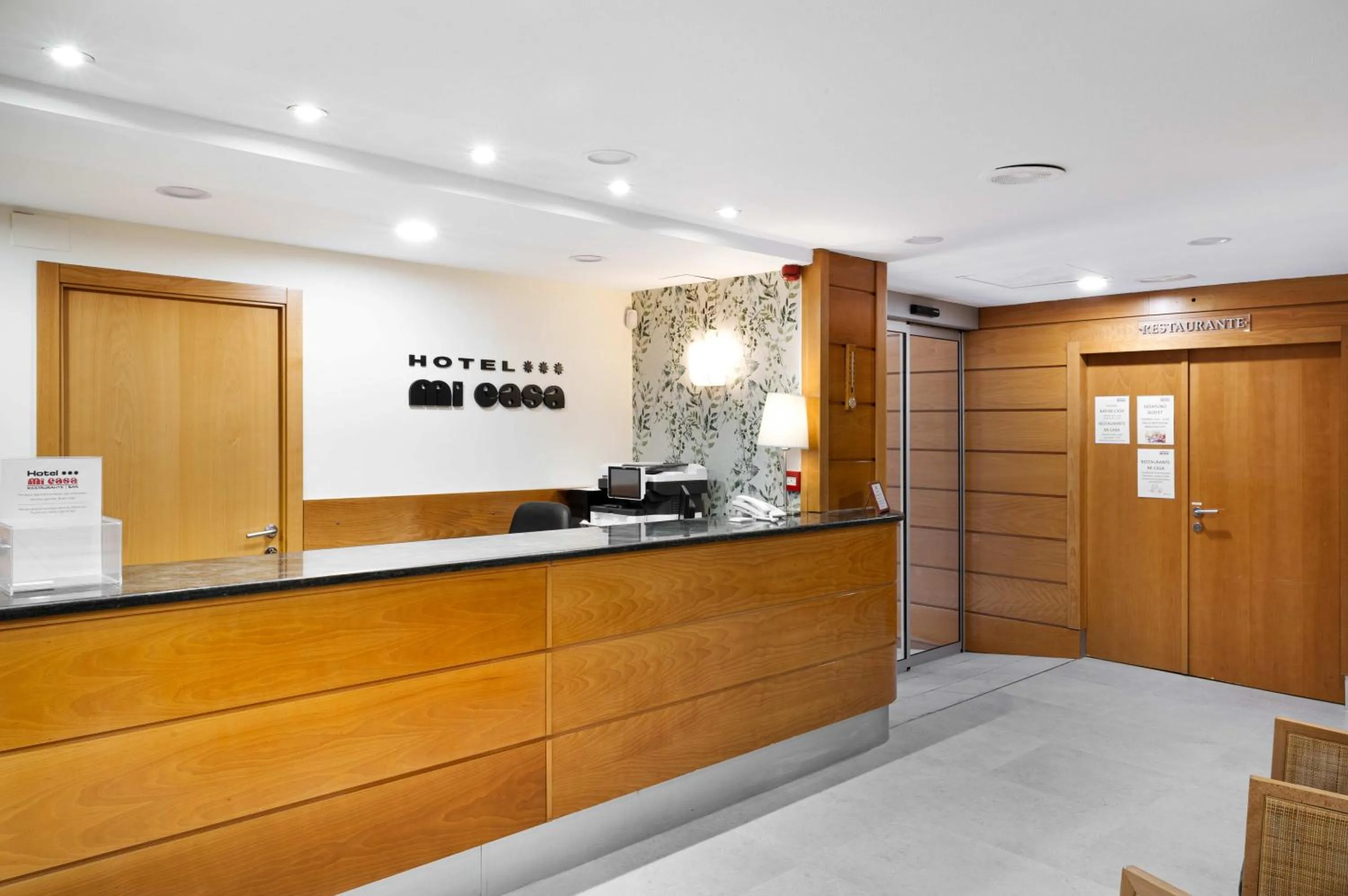 Lobby or reception in Hotel Mi Casa