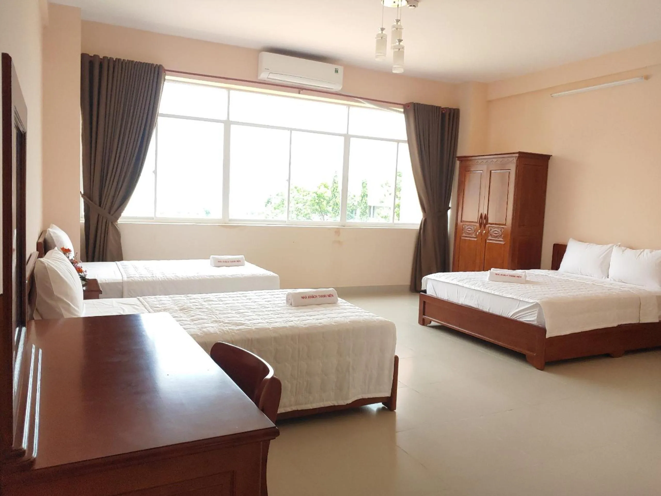 Bed in Thanh Nien Hotel - Vung Tau