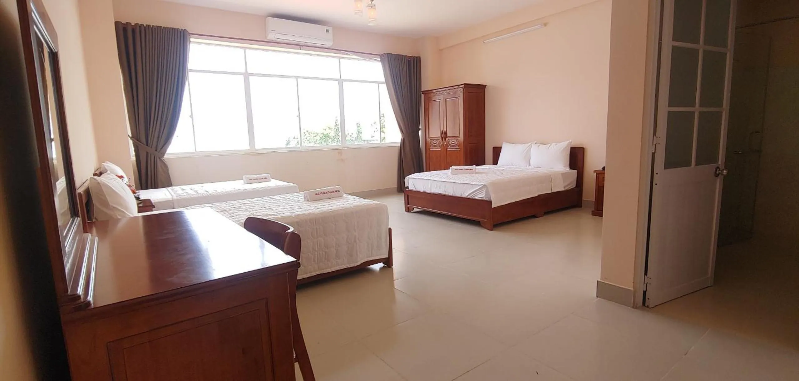 Bed in Thanh Nien Hotel - Vung Tau